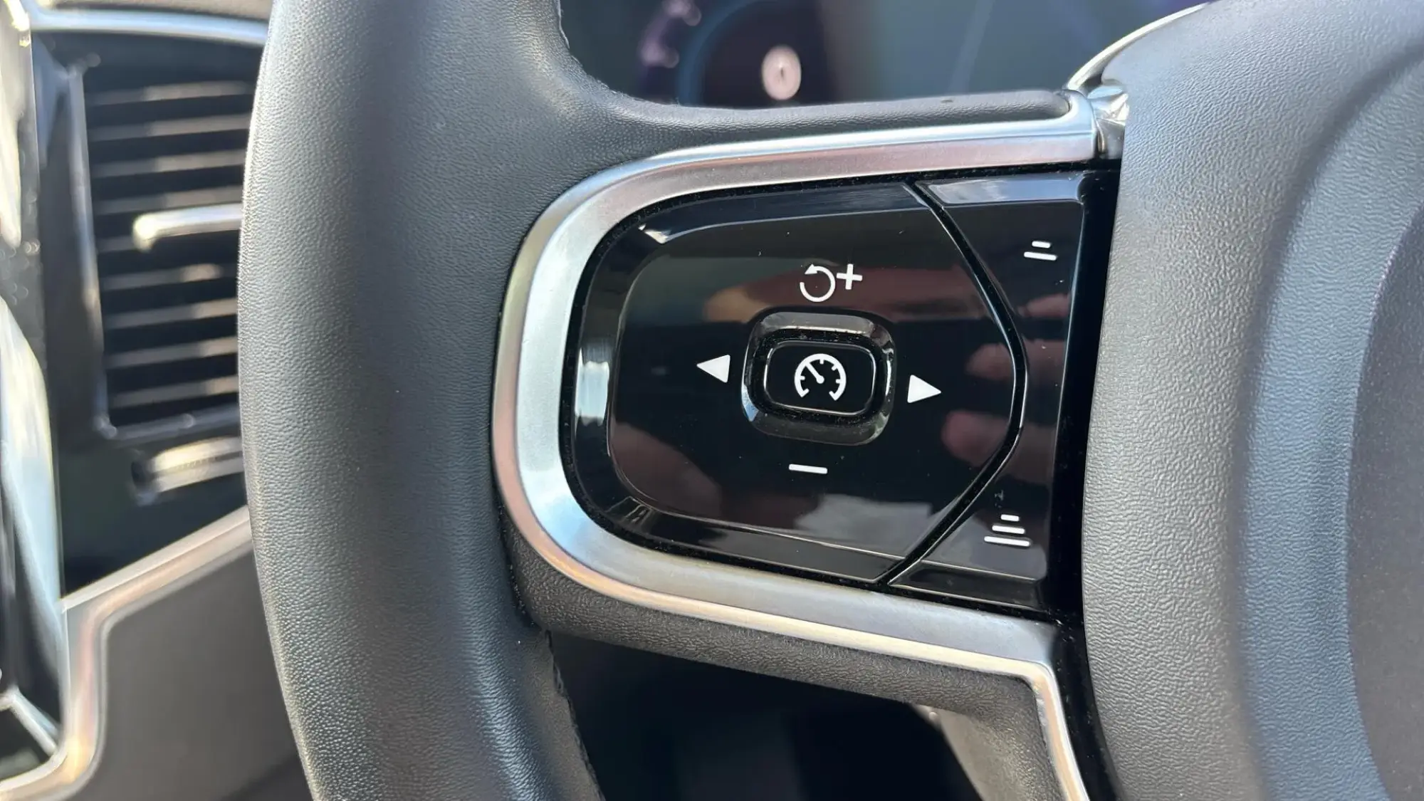 Volvo XC90 Image 19 Volvo XC90 Image 19