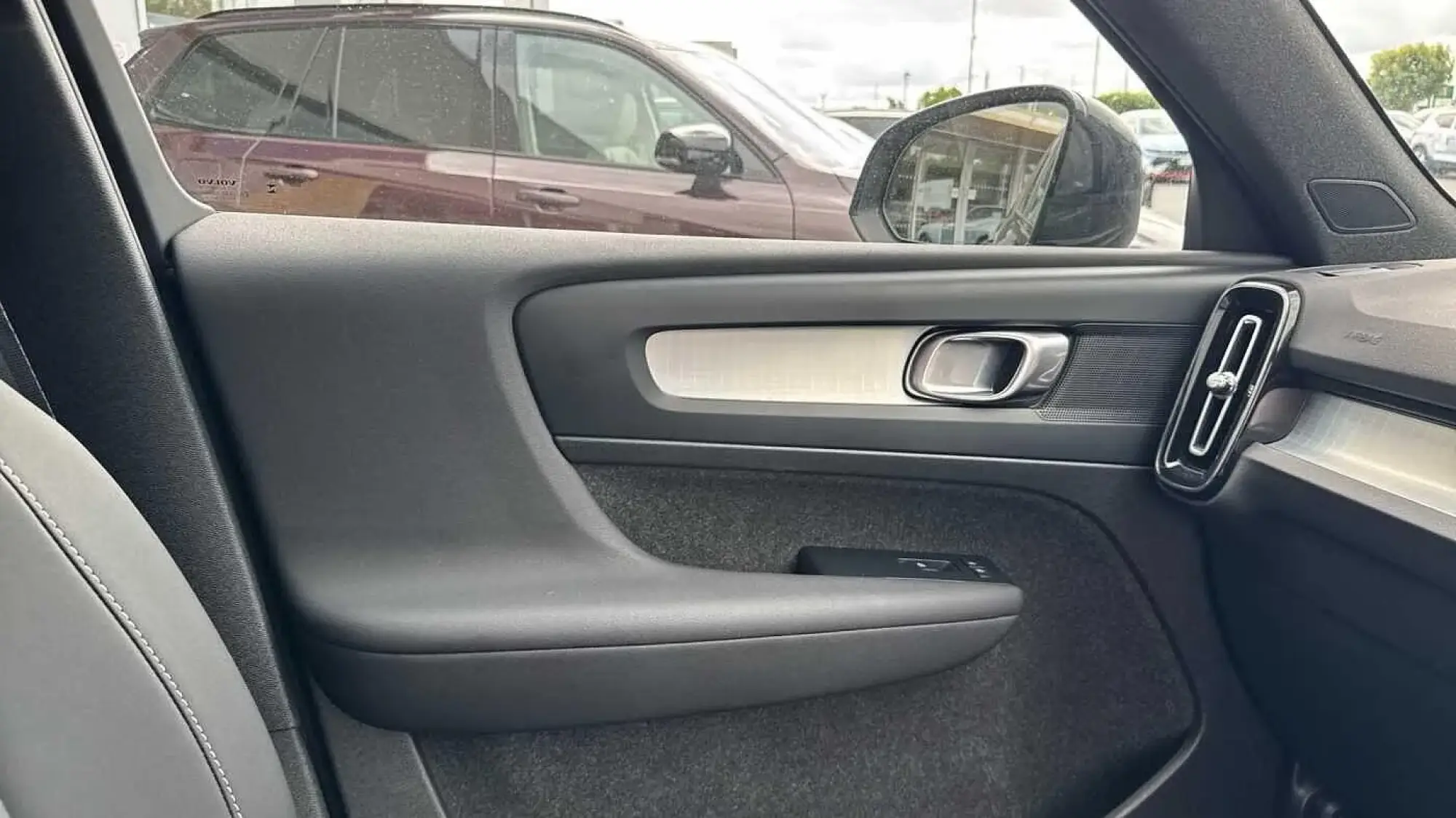 Volvo XC40 Image 28 Volvo XC40 Image 28
