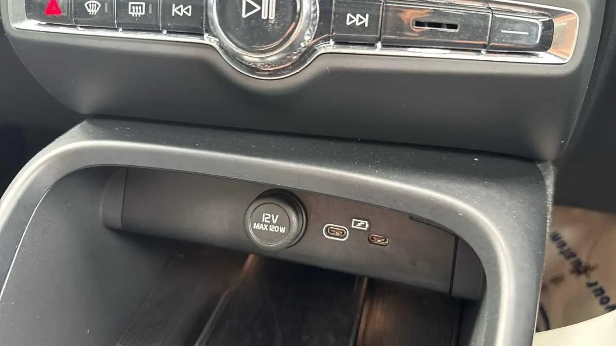 Volvo XC40 Image 35 Volvo XC40 Image 35