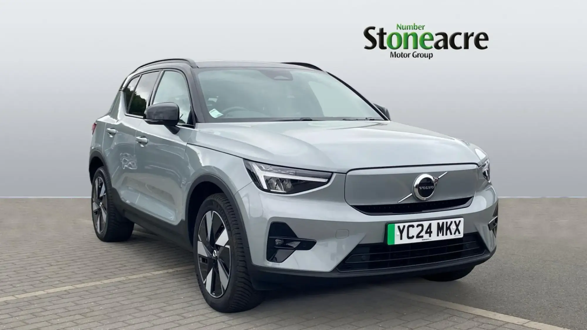 Volvo XC40 Recharge Electric 175kW Recharge Plus 69kWh 5dr Auto YC24MKX Image 1 Volvo XC40 Recharge Electric 175kW Recharge Plus 69kWh 5dr Auto YC24MKX Image 1