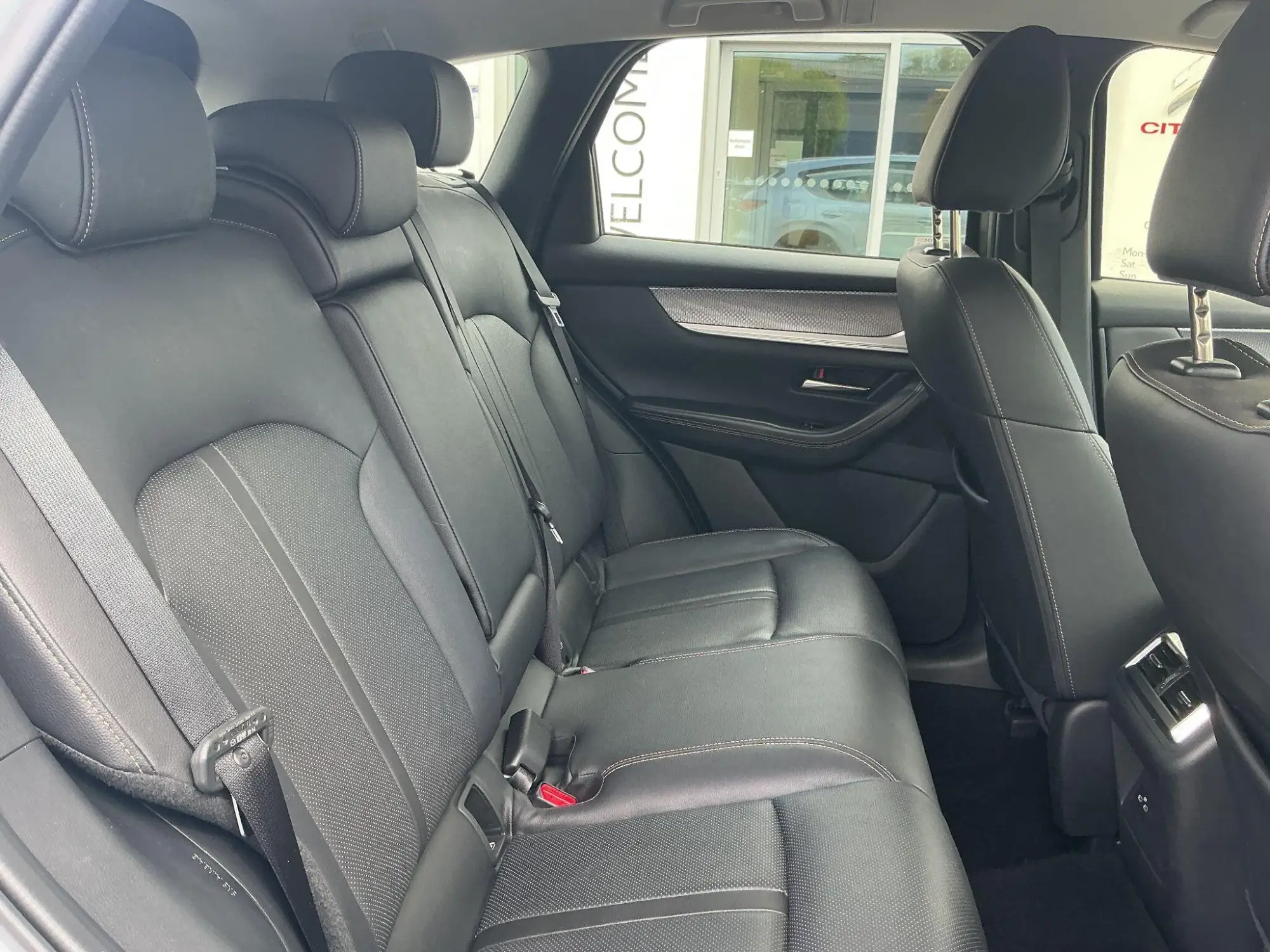 Mazda CX-60 PHEV Image 19