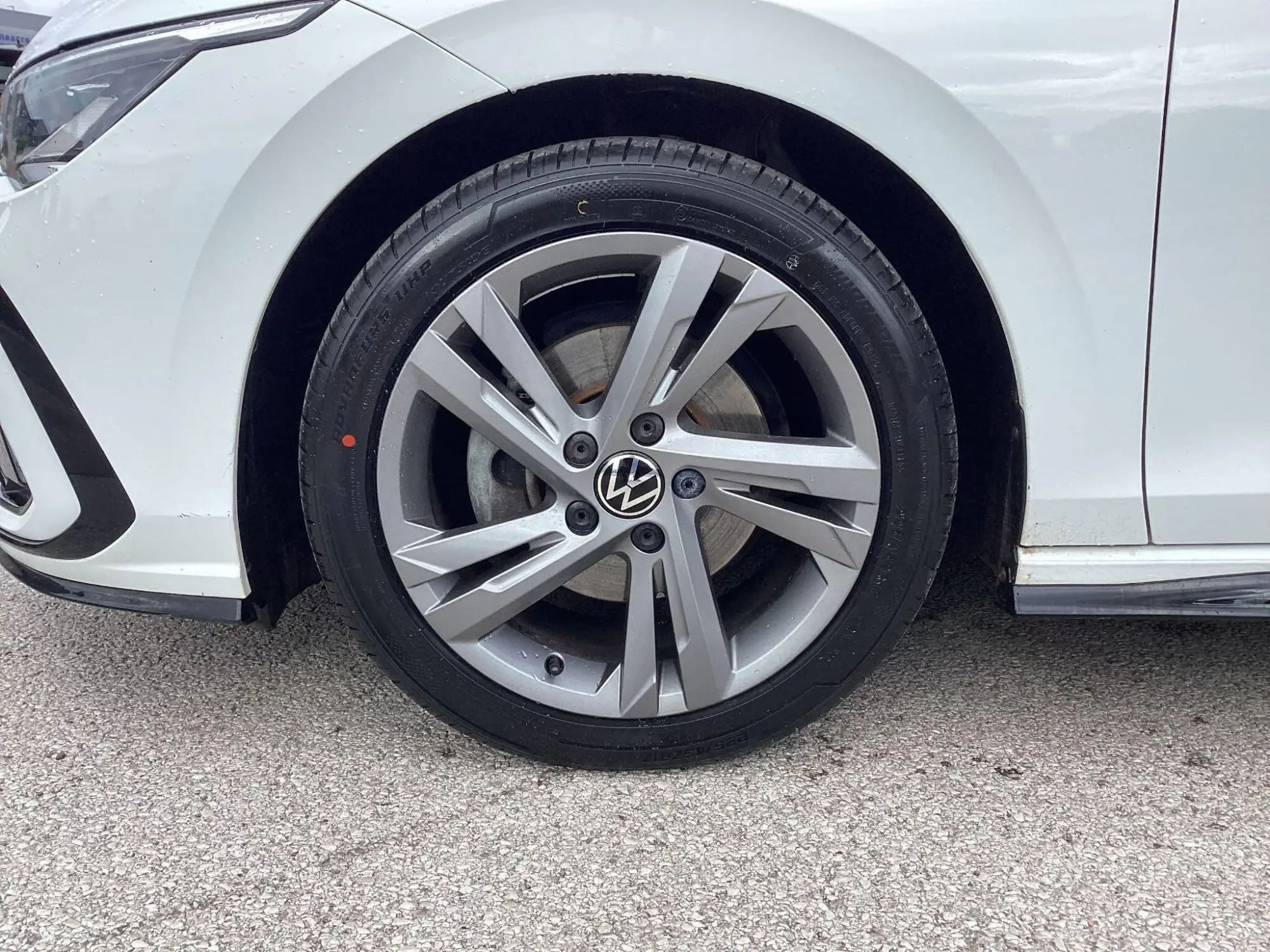 Volkswagen Golf Image 9
