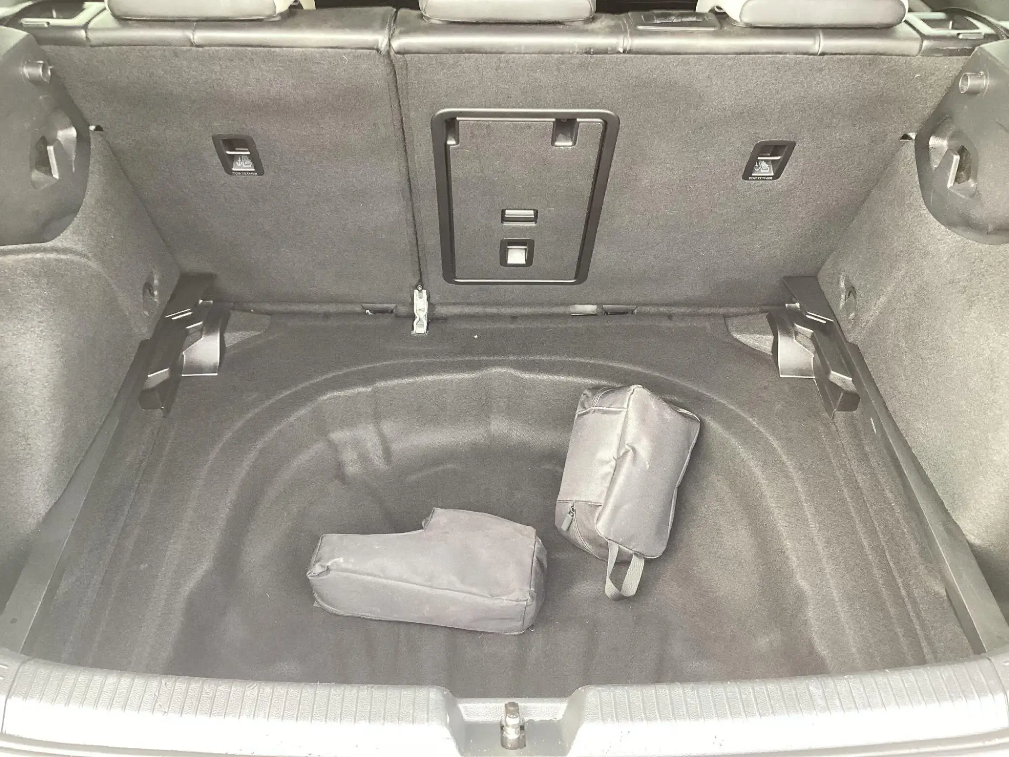 Volkswagen Golf Image 13