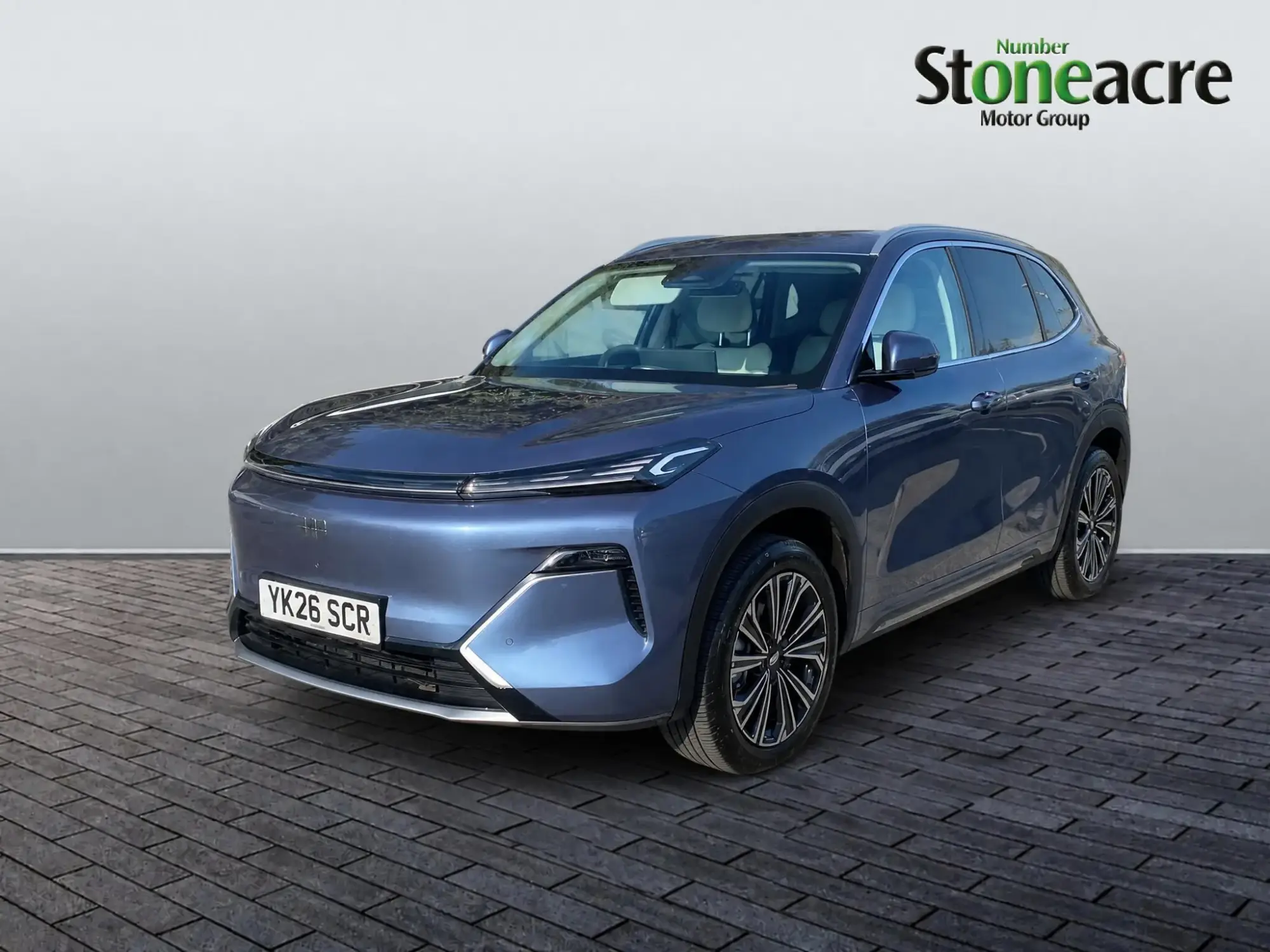 Geely Starray EM-i 1.5 EM-i 29.8kWh Ultra Auto Euro 6 (s/s) 5dr YK26SCR Image 2 Geely Starray EM-i 1.5 EM-i 29.8kWh Ultra Auto Euro 6 (s/s) 5dr YK26SCR Image 2
