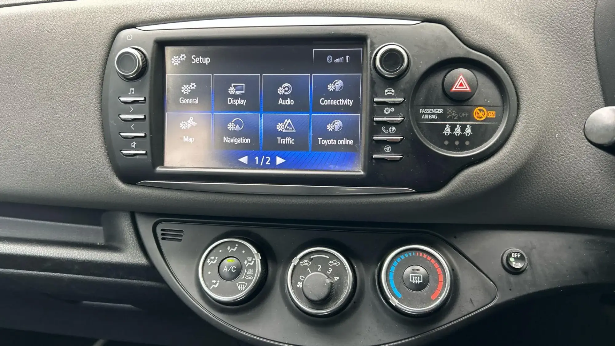 Toyota Yaris Image 30