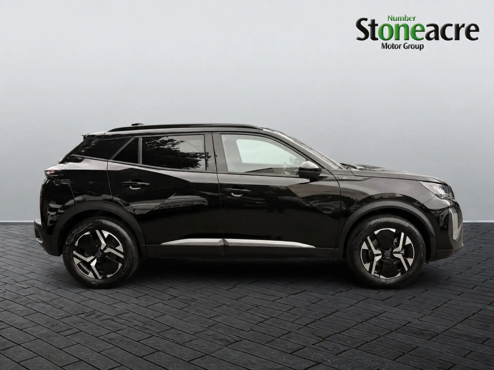 Peugeot E-2008 Image 8