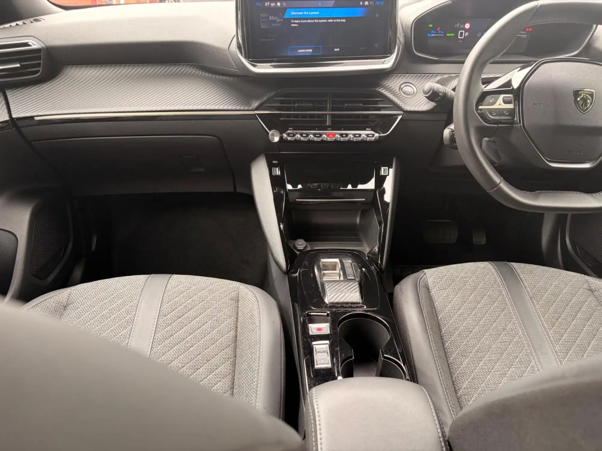 Peugeot E-2008 Image 16