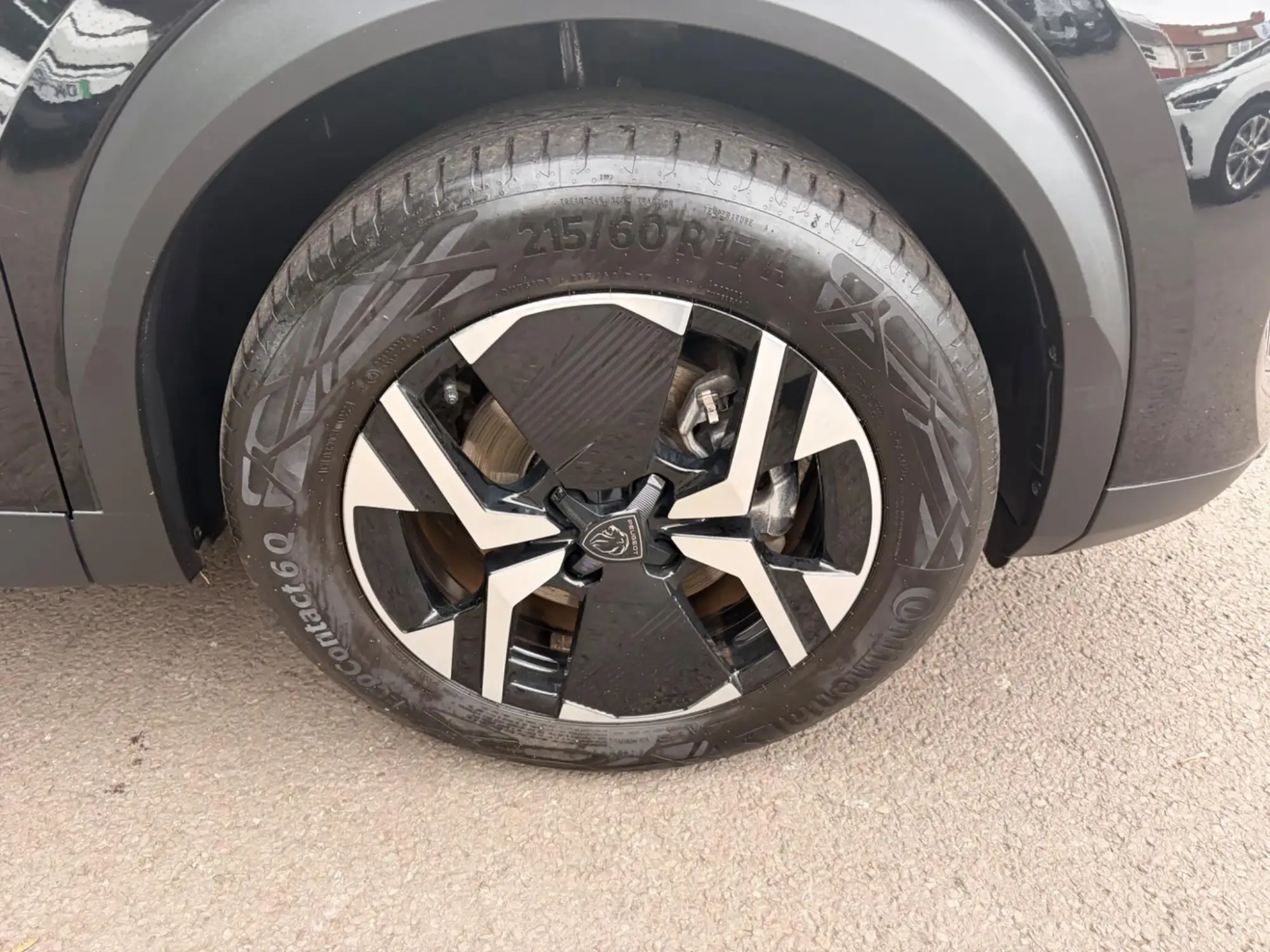 Peugeot E-2008 Image 31