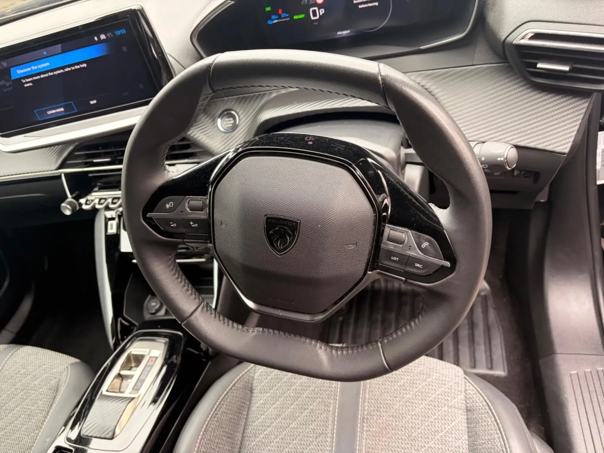 Peugeot E-2008 Image 43