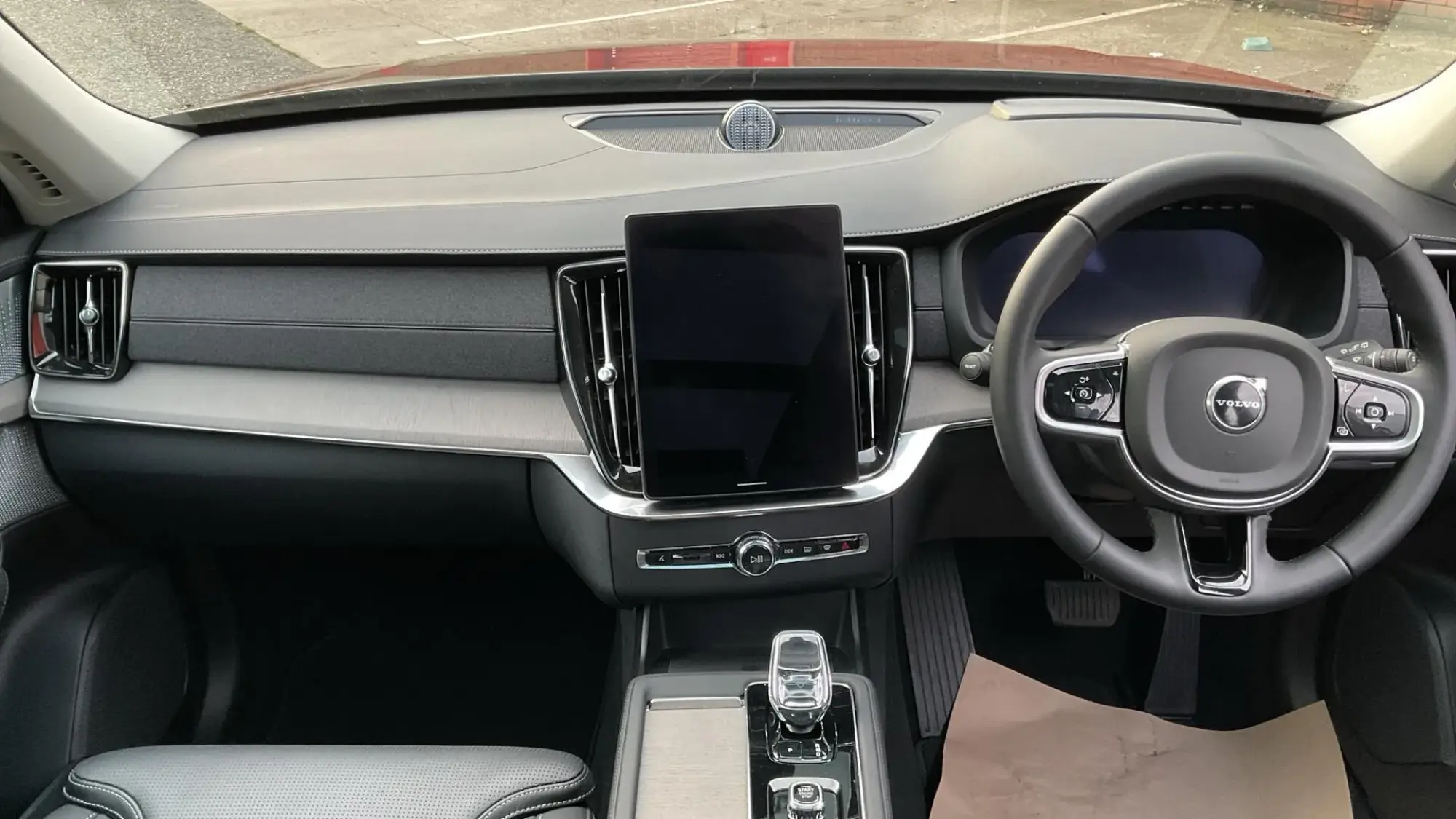 Volvo XC90 Plug-In Hybrid Image 5 Volvo XC90 Plug-In Hybrid Image 5