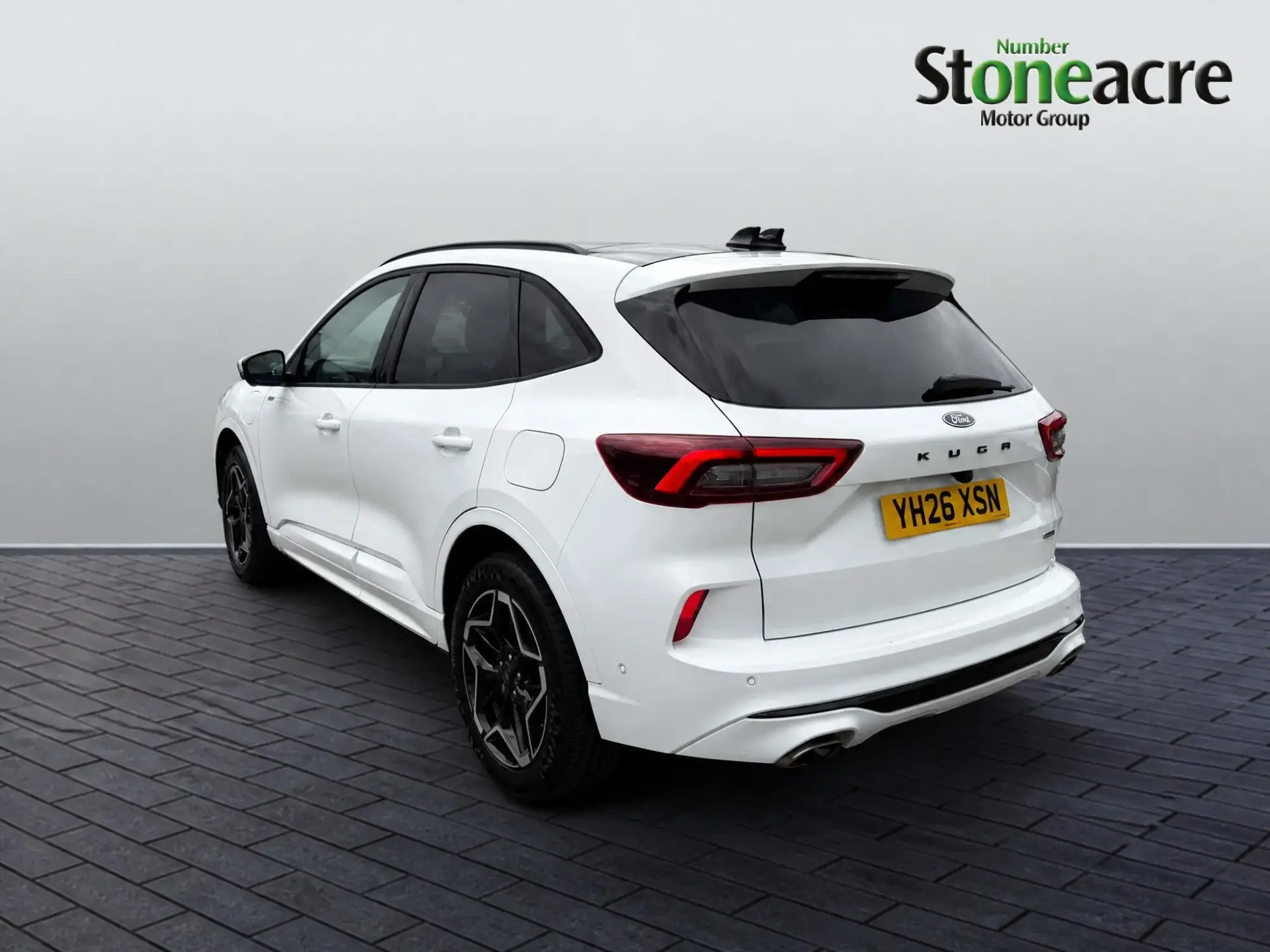 Ford Kuga Plug-In Hybrid Image 4
