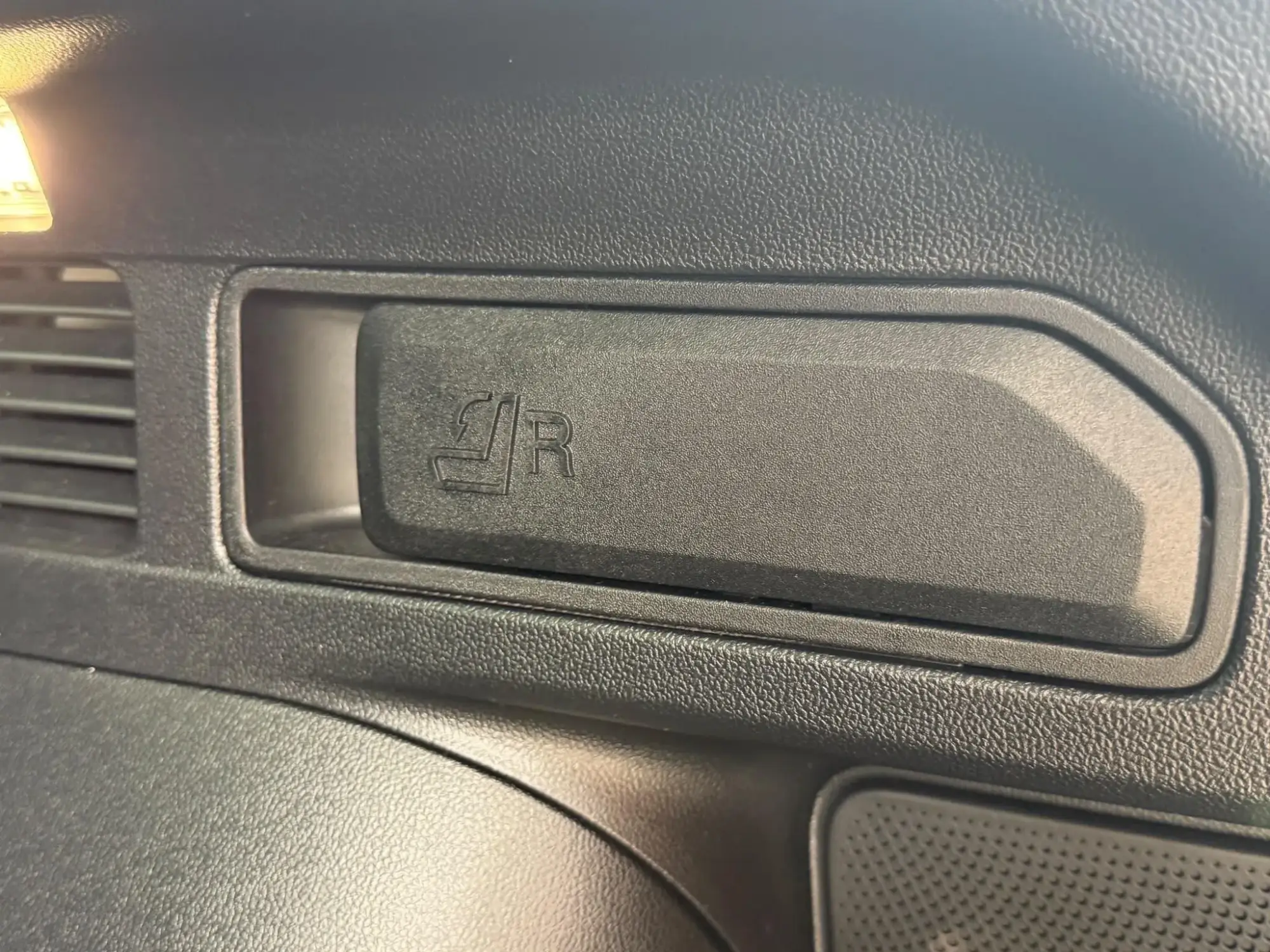 Ford Kuga Plug-In Hybrid Image 18