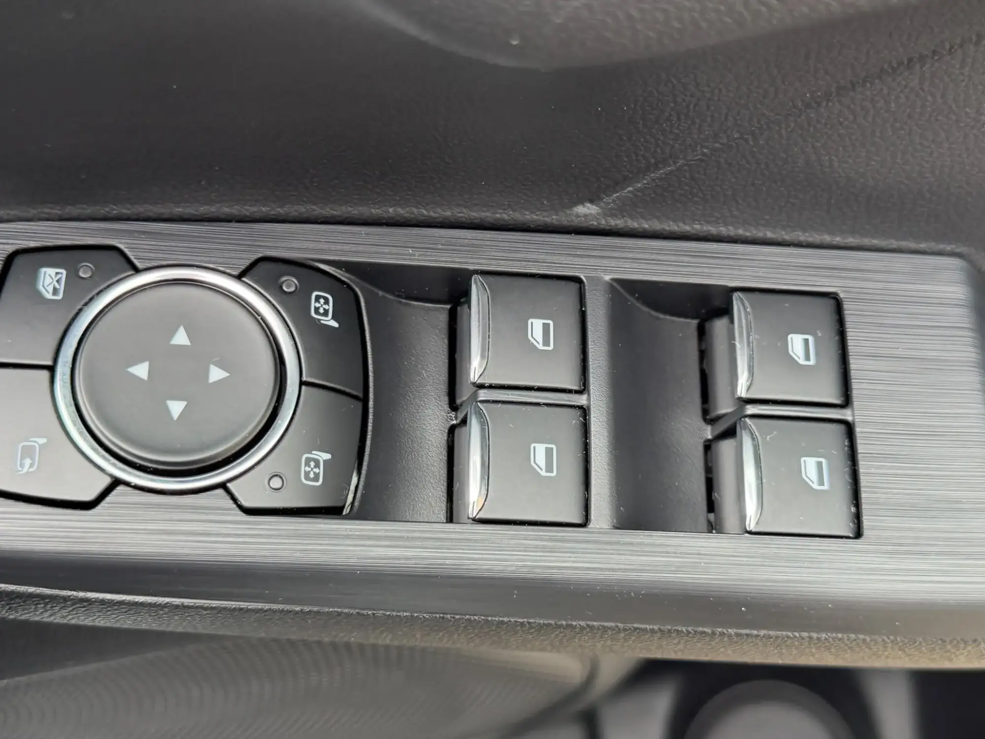 Ford Kuga Plug-In Hybrid Image 24