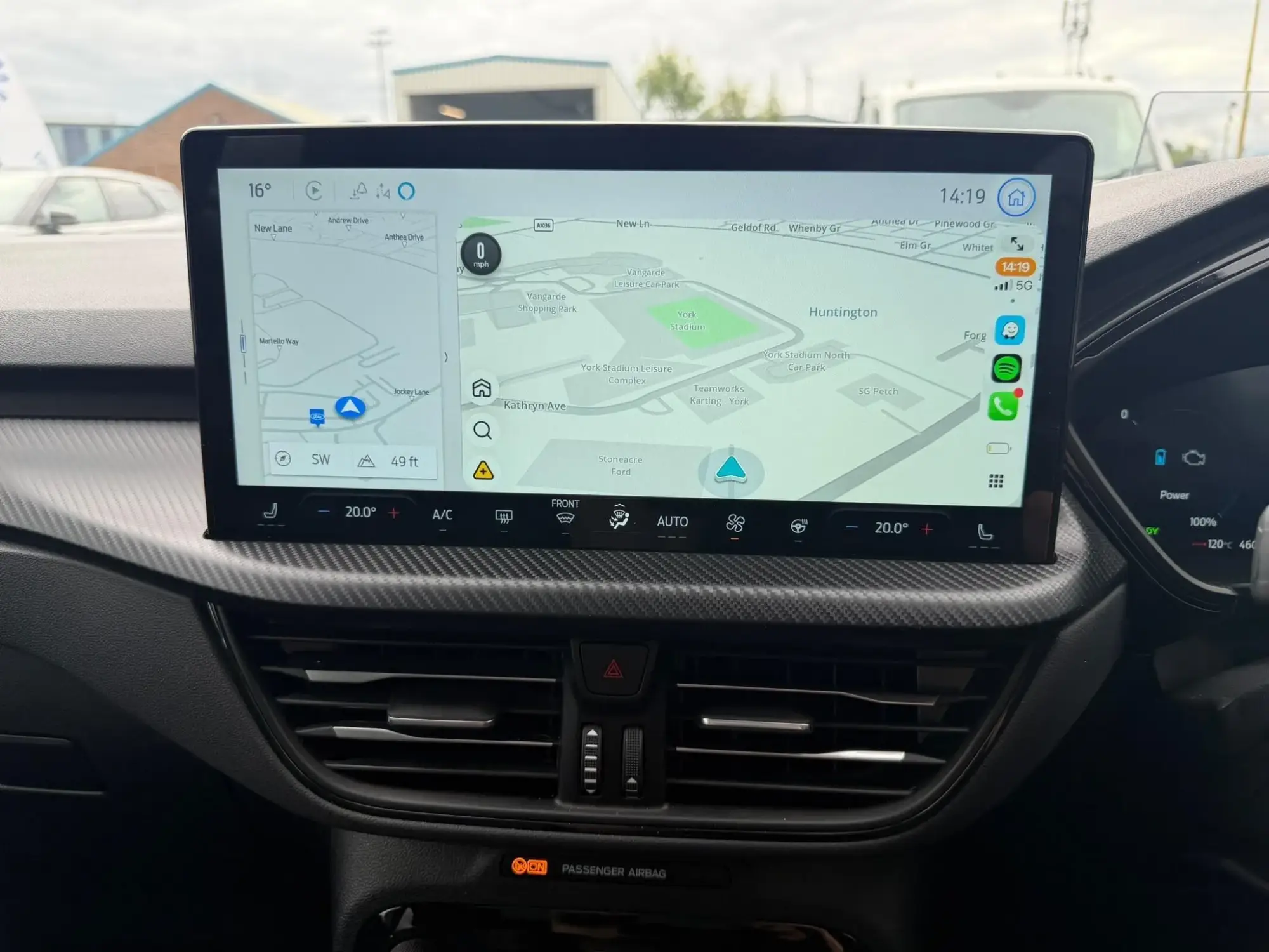 Ford Kuga Plug-In Hybrid Image 31