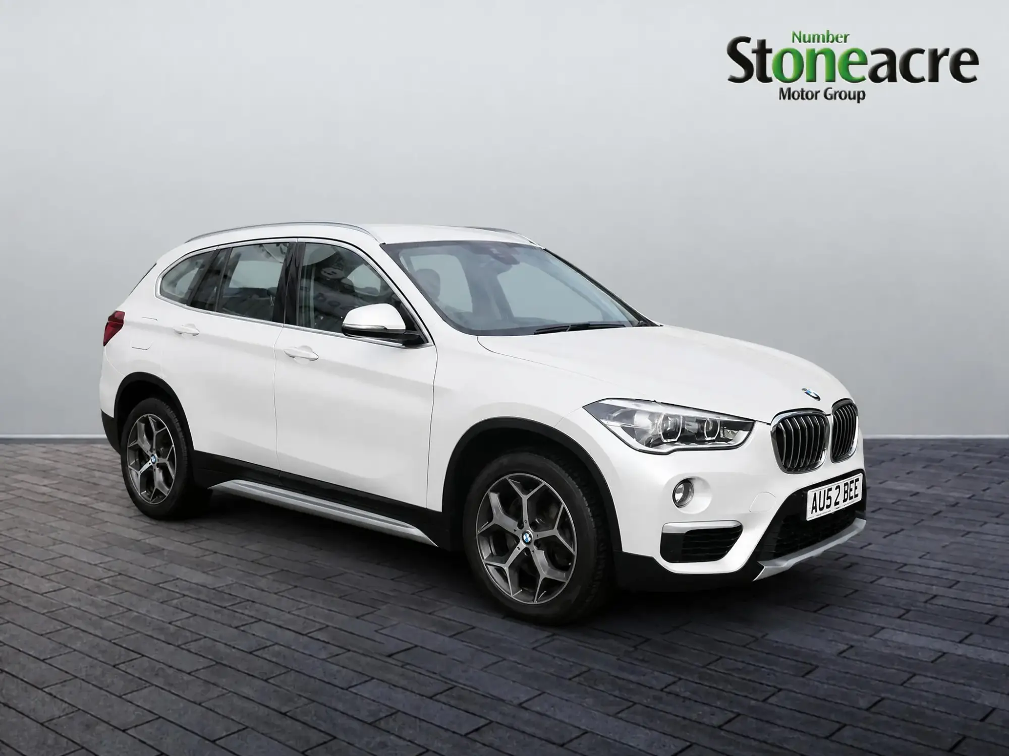 BMW X1 2.0 20i xLine Auto xDrive Euro 6 (s/s) 5dr YC18MHM Image 1 BMW X1 2.0 20i xLine Auto xDrive Euro 6 (s/s) 5dr YC18MHM Image 1