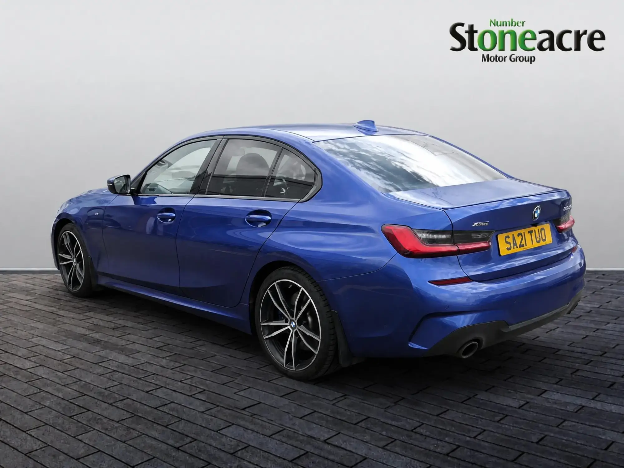 BMW 3 Series Image 6 BMW 3 Series Image 6