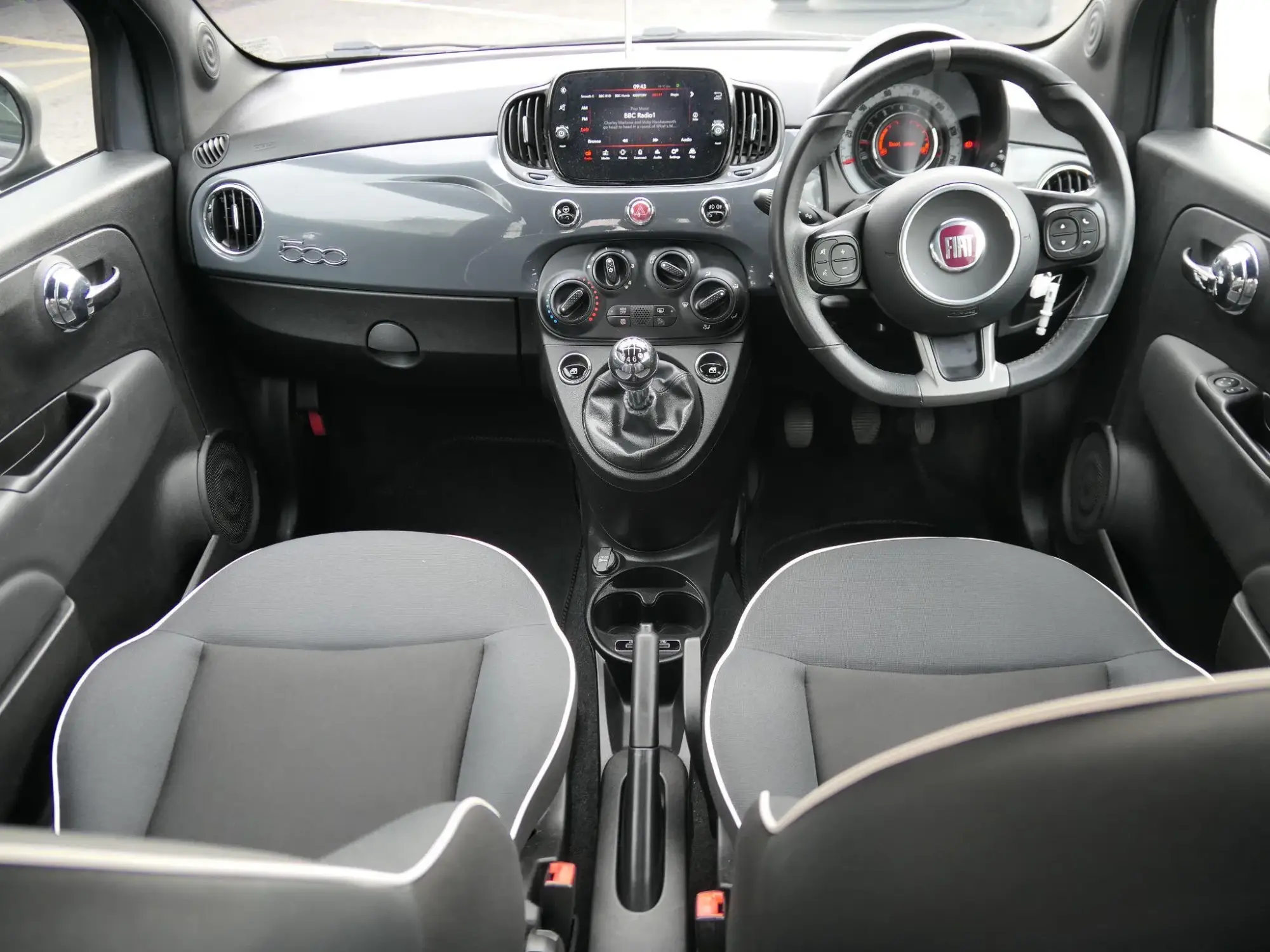 Fiat 500 Image 12