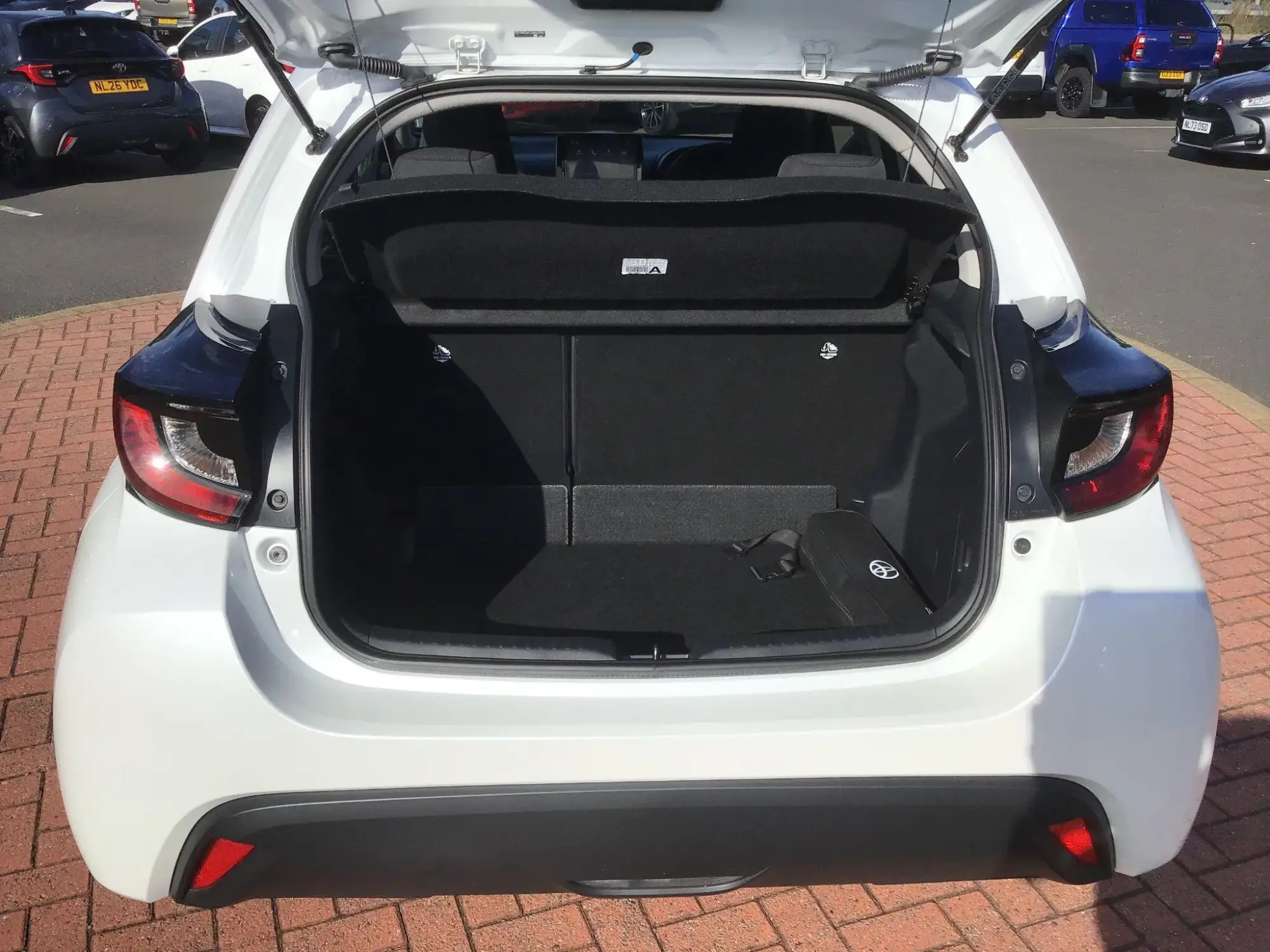 Toyota Yaris Image 18 Toyota Yaris Image 18