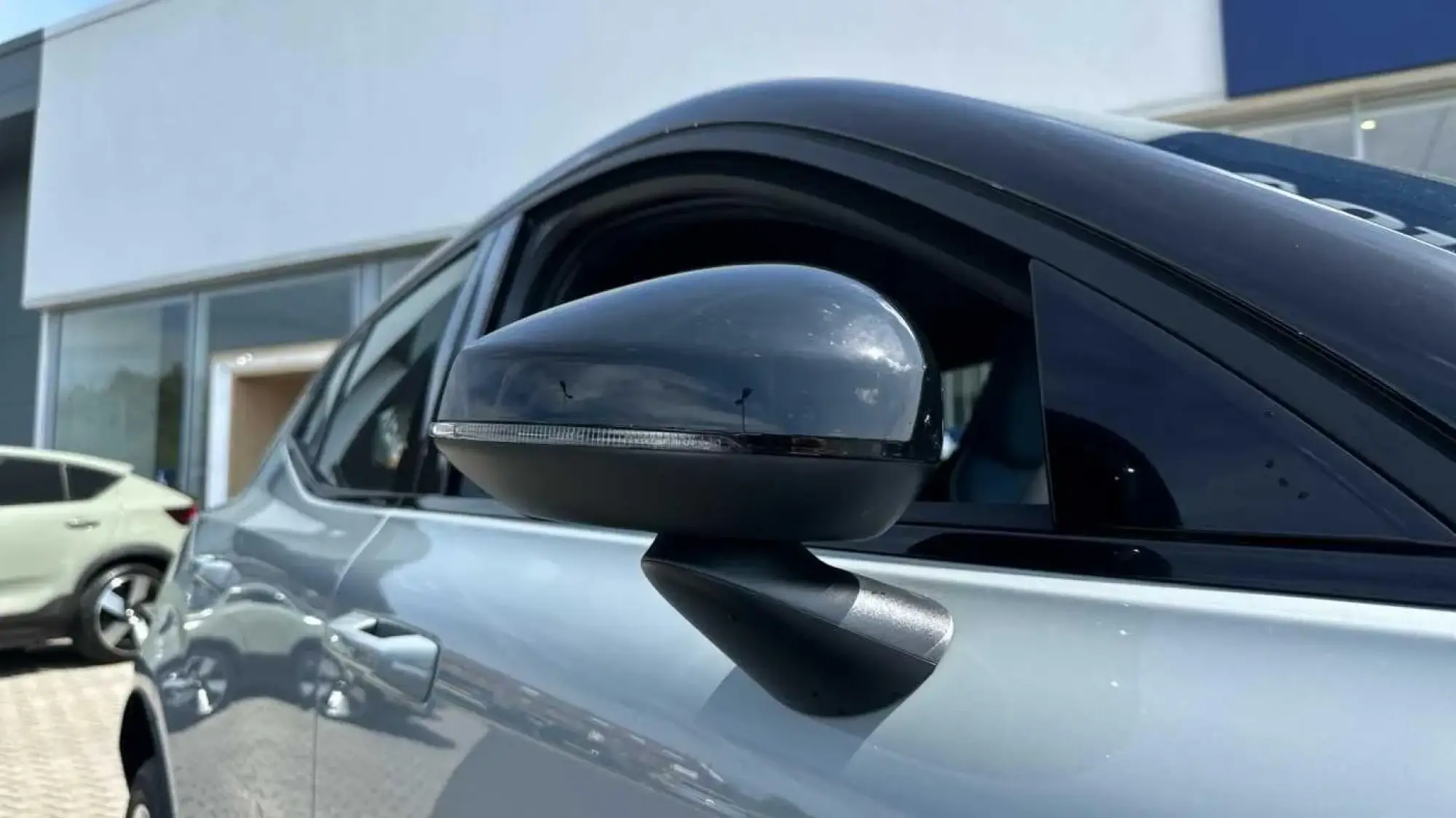 Volvo EX30 Image 23