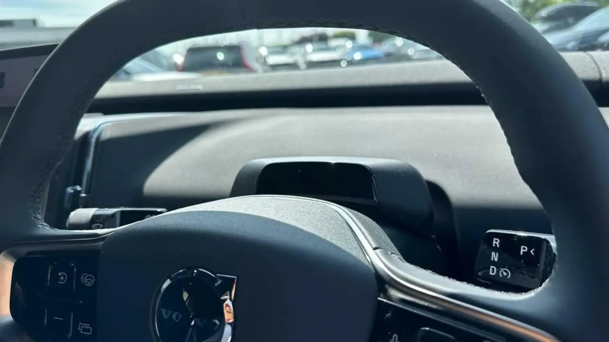 Volvo EX30 Image 26