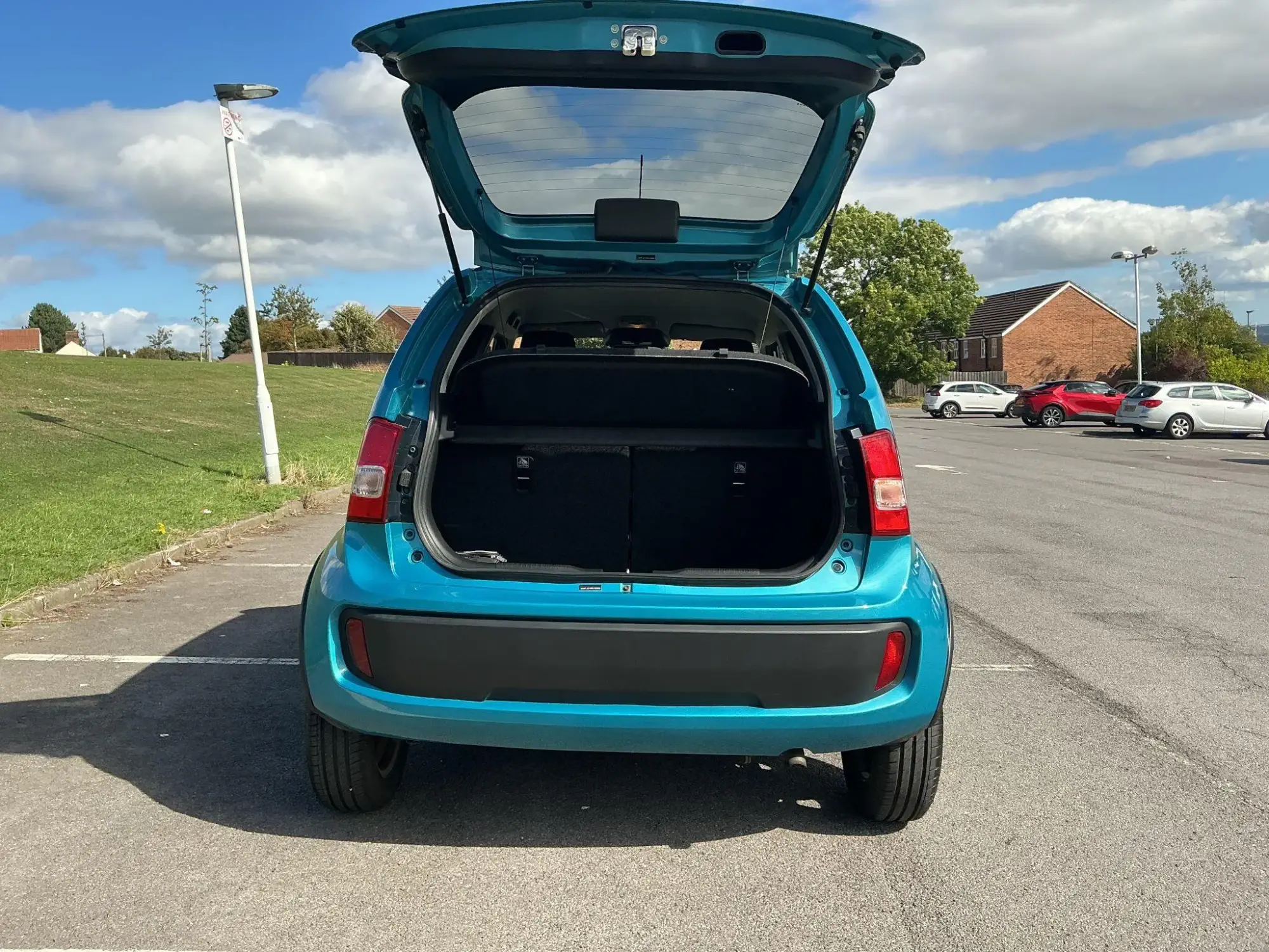 Suzuki Ignis Image 9 Suzuki Ignis Image 9