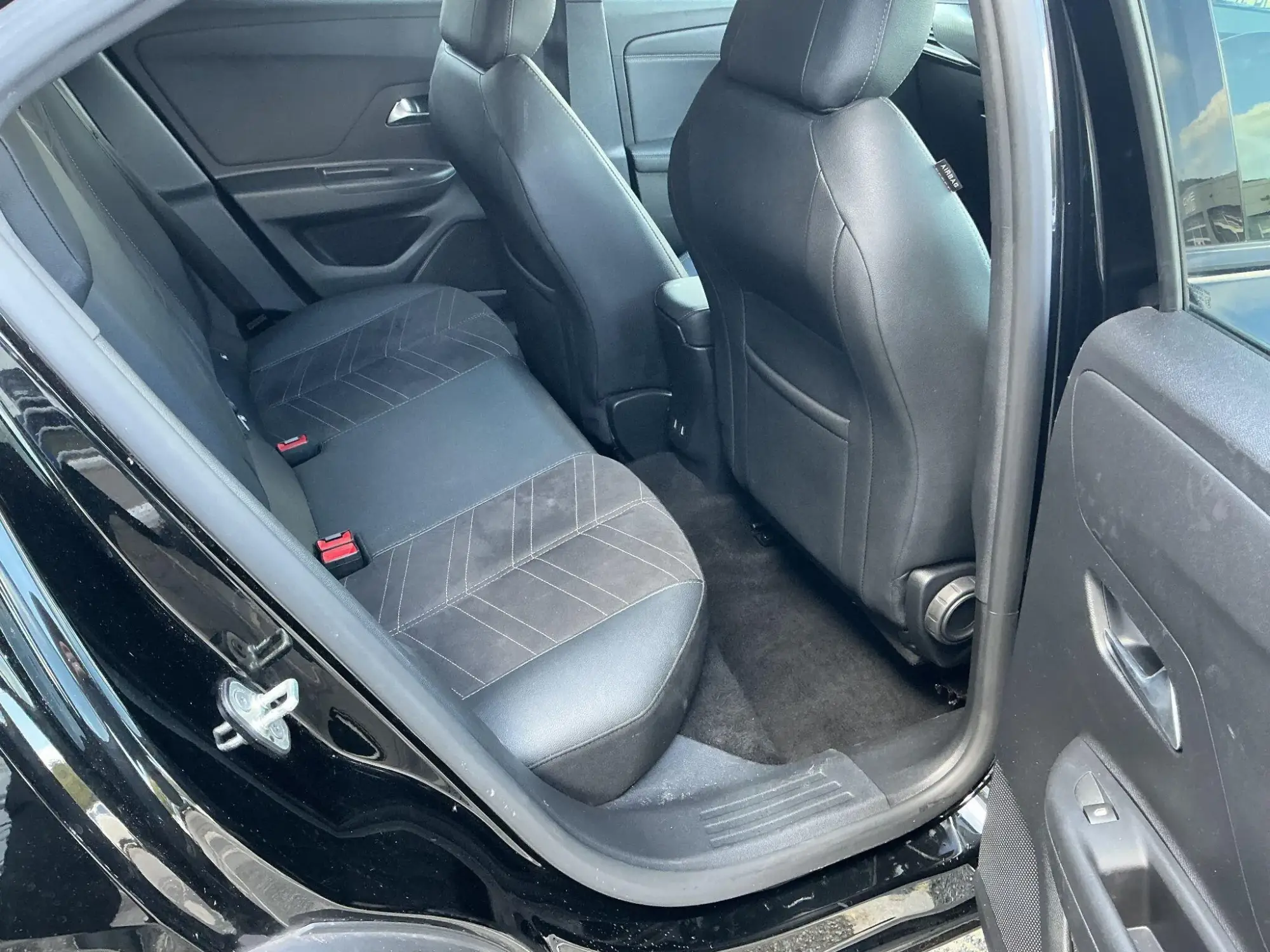 Vauxhall Mokka Image 12