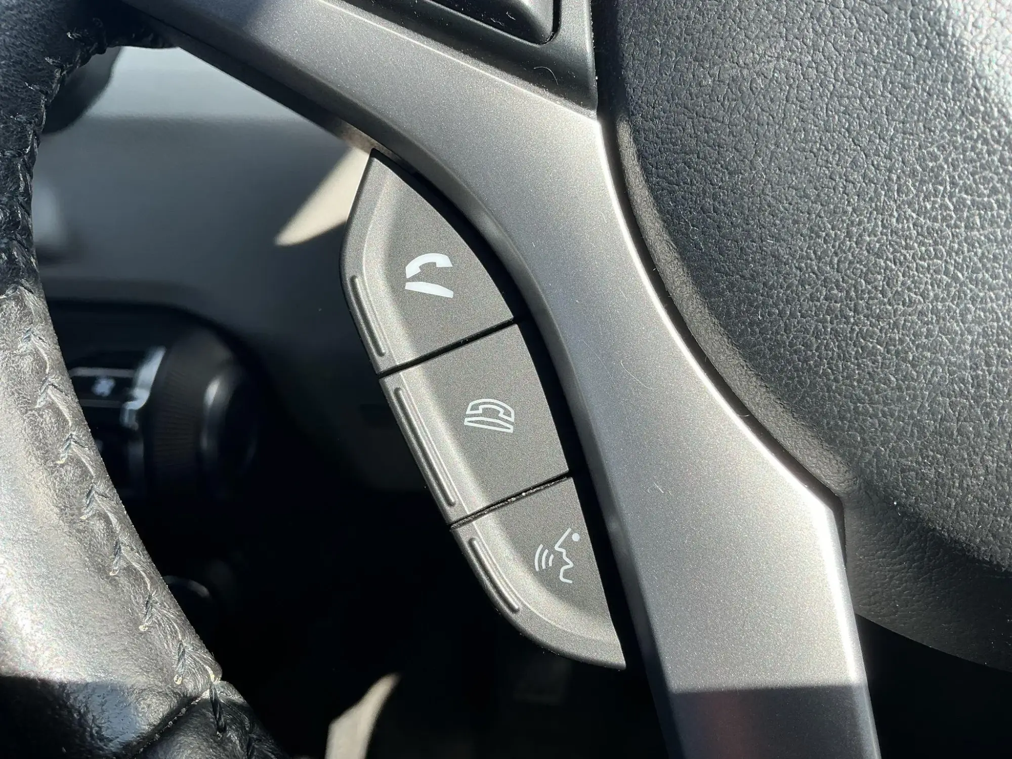 Suzuki Ignis Image 24 Suzuki Ignis Image 24