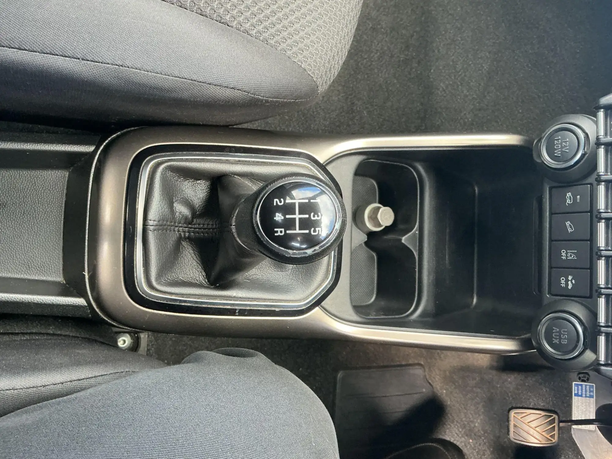 Suzuki Ignis Image 30 Suzuki Ignis Image 30