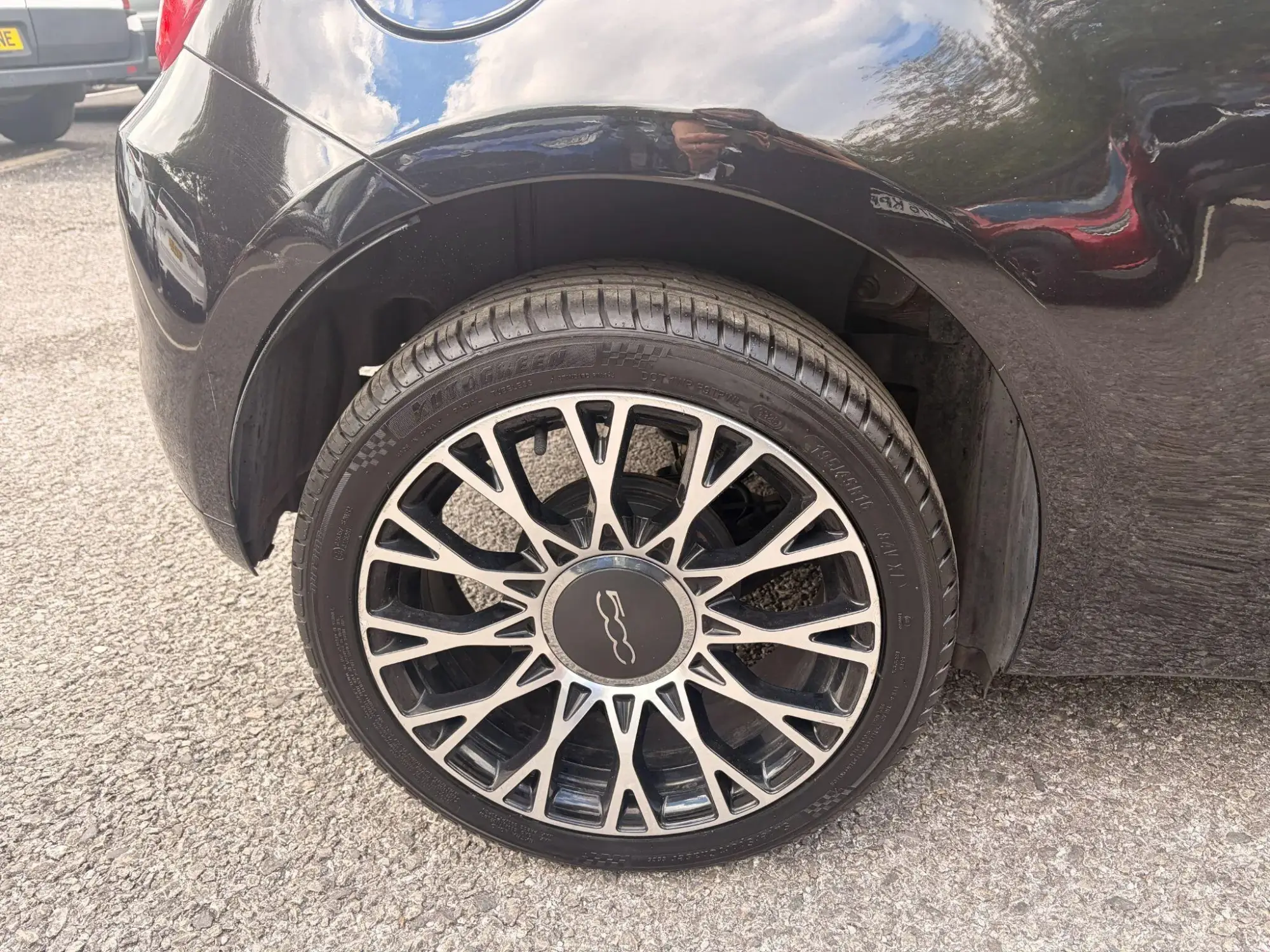 Fiat 500 Hybrid Image 25 Fiat 500 Hybrid Image 25