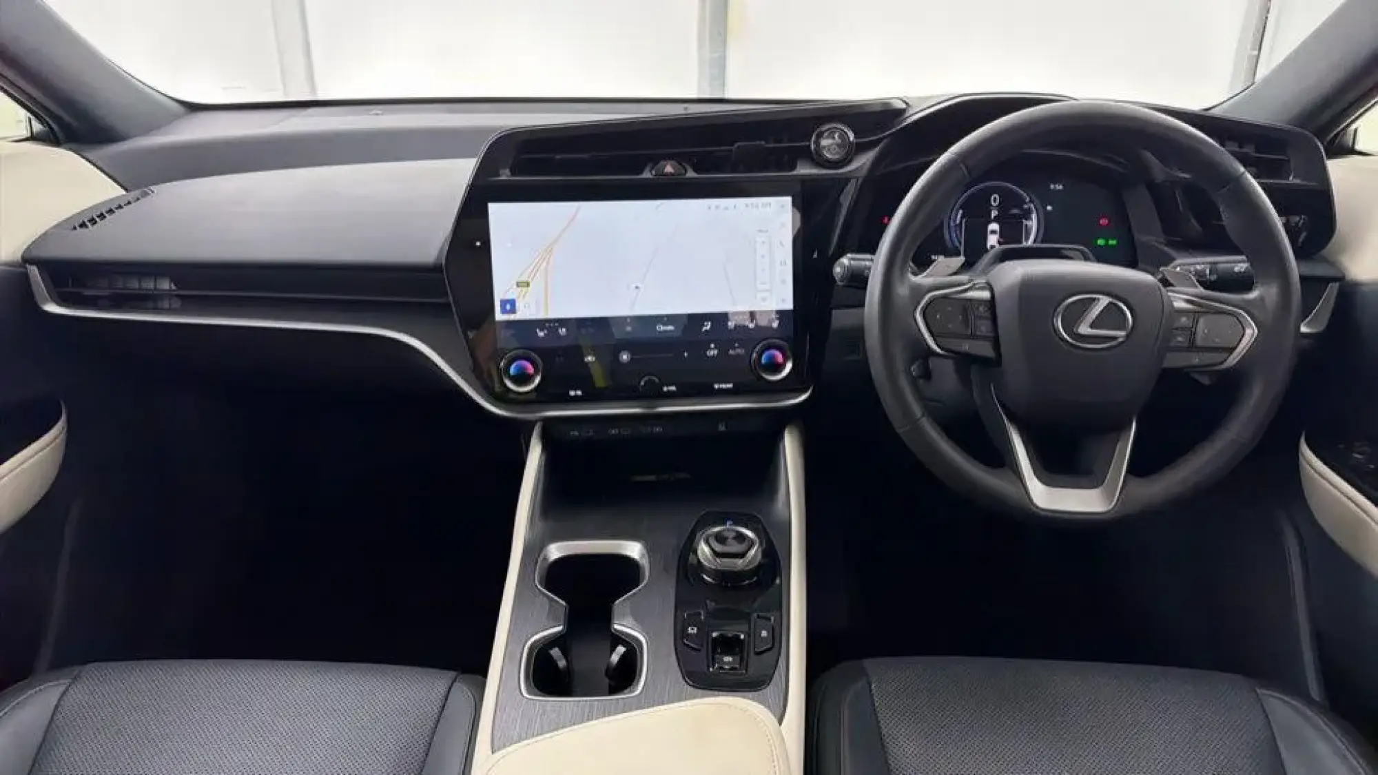 Lexus RZ Image 9