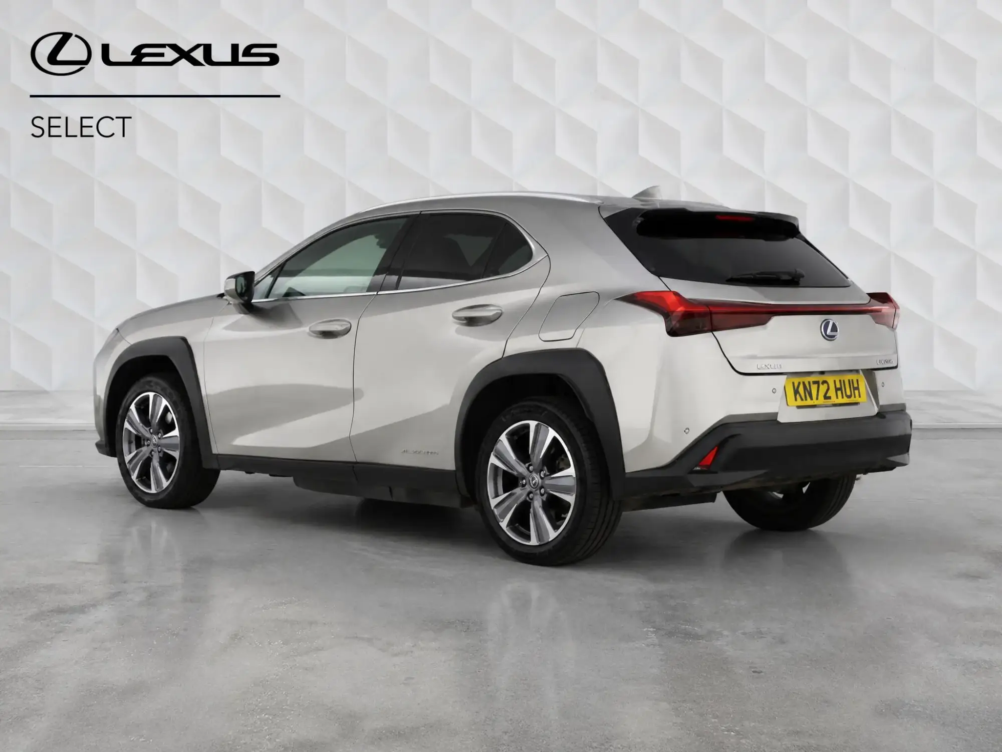 Lexus UX Image 4