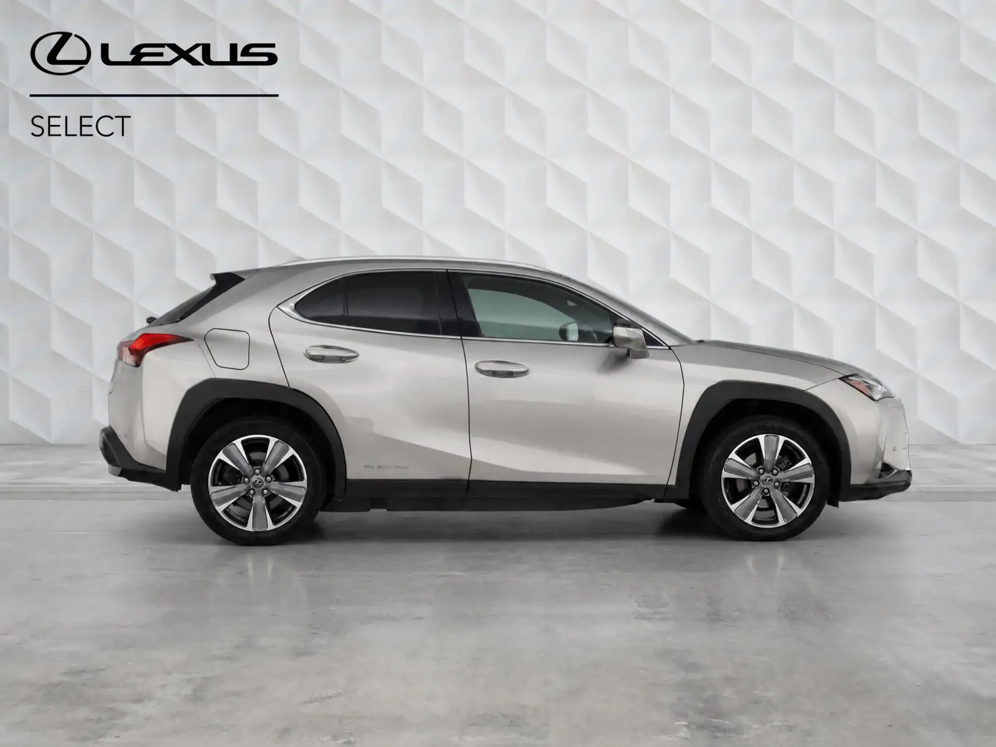 Lexus UX Image 7