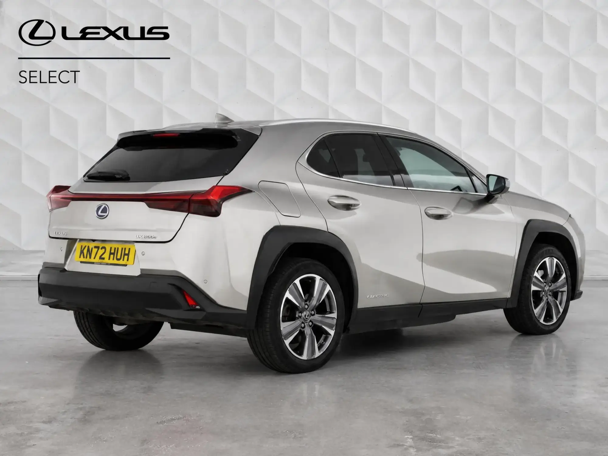 Lexus UX Image 8