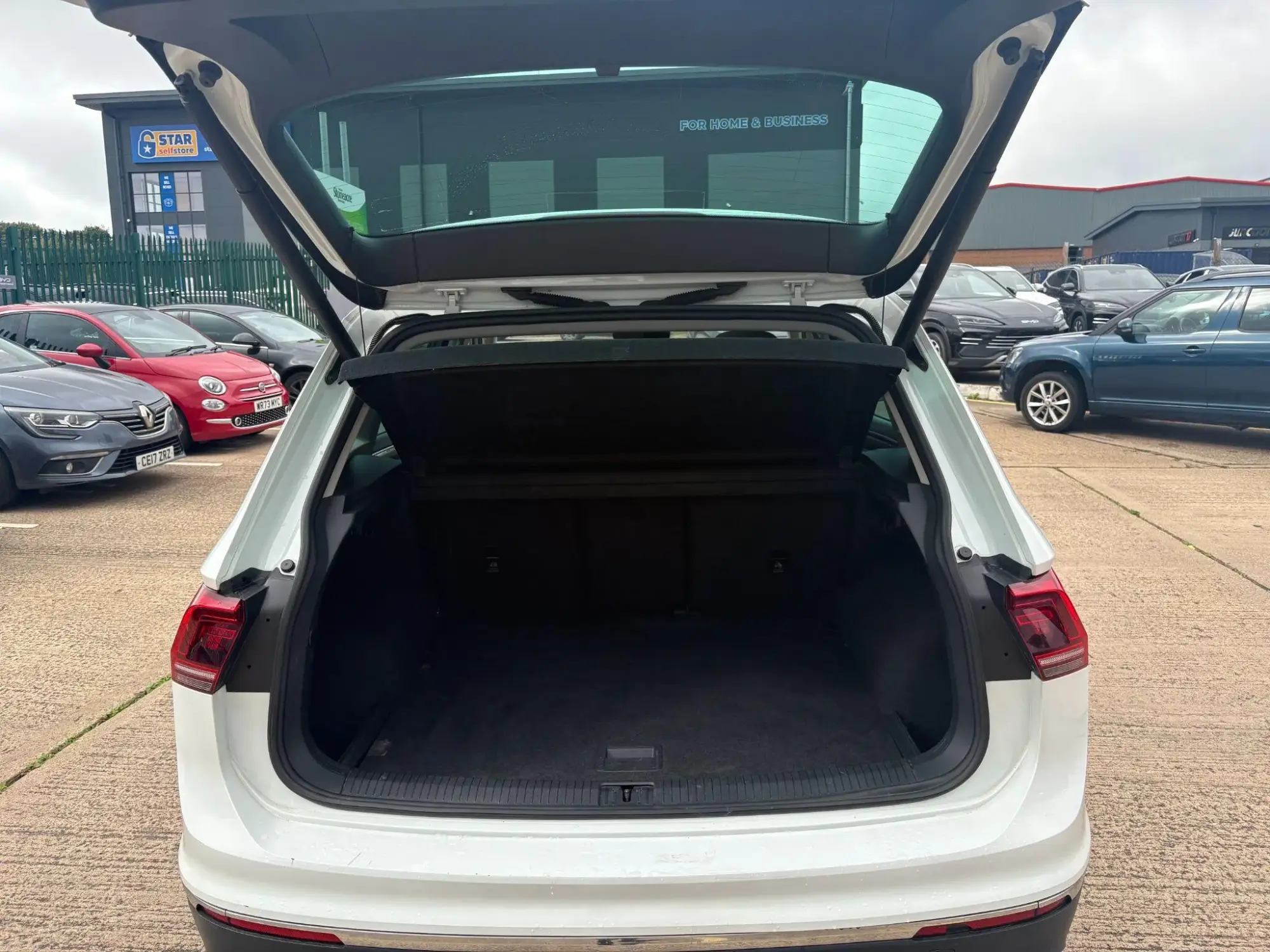 Volkswagen Tiguan Image 10