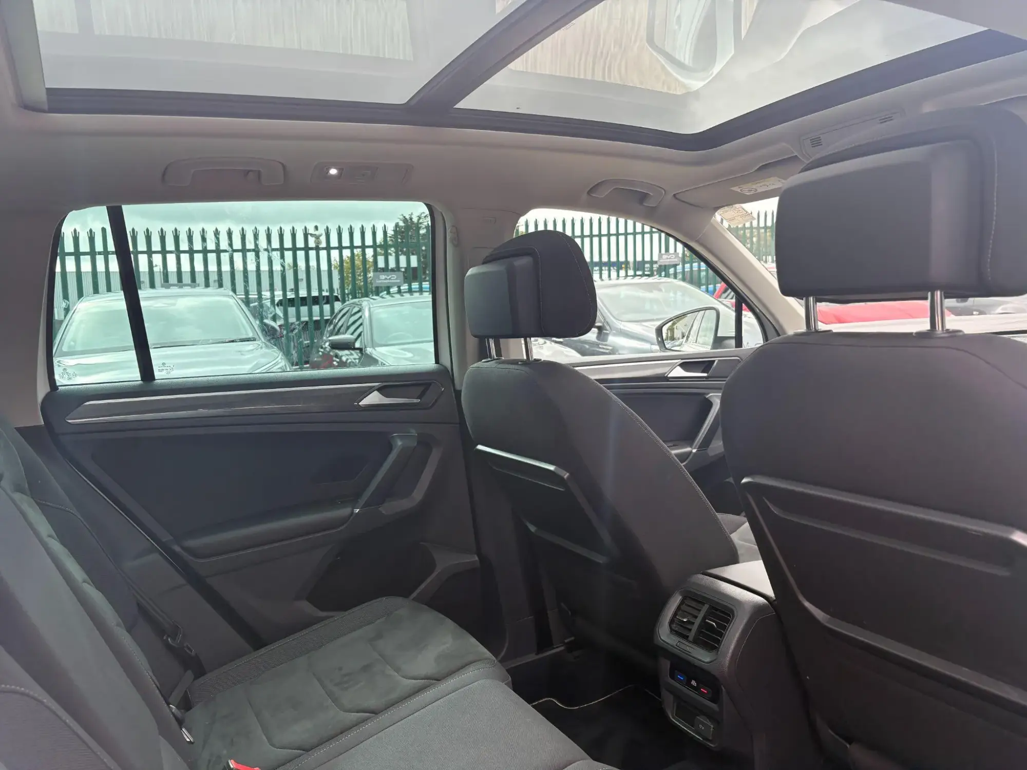 Volkswagen Tiguan Image 18