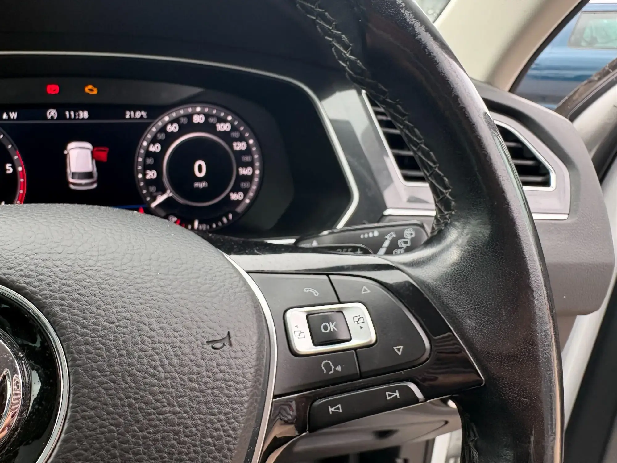 Volkswagen Tiguan Image 21