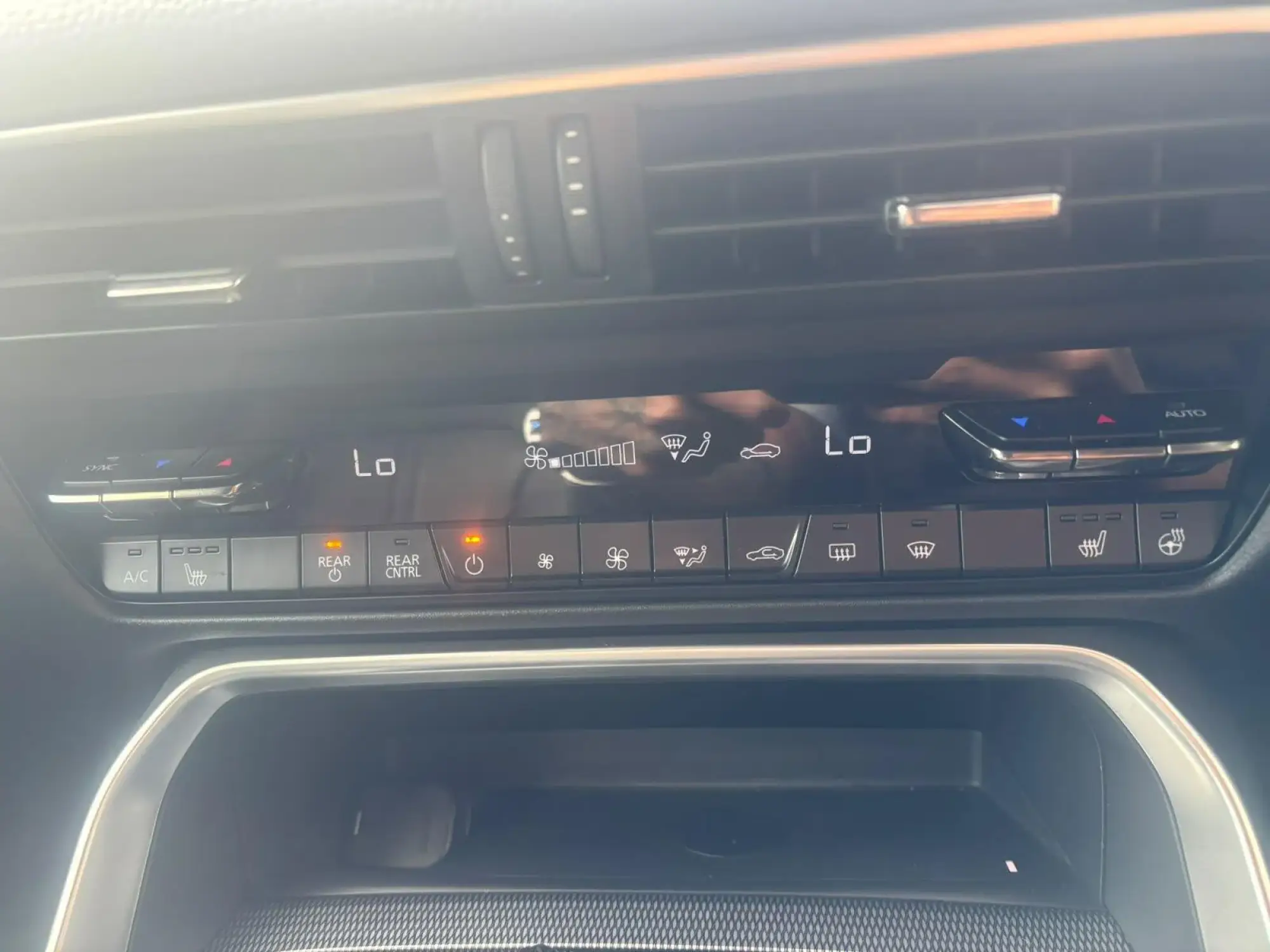 Mazda CX-80 Image 18 Mazda CX-80 Image 18