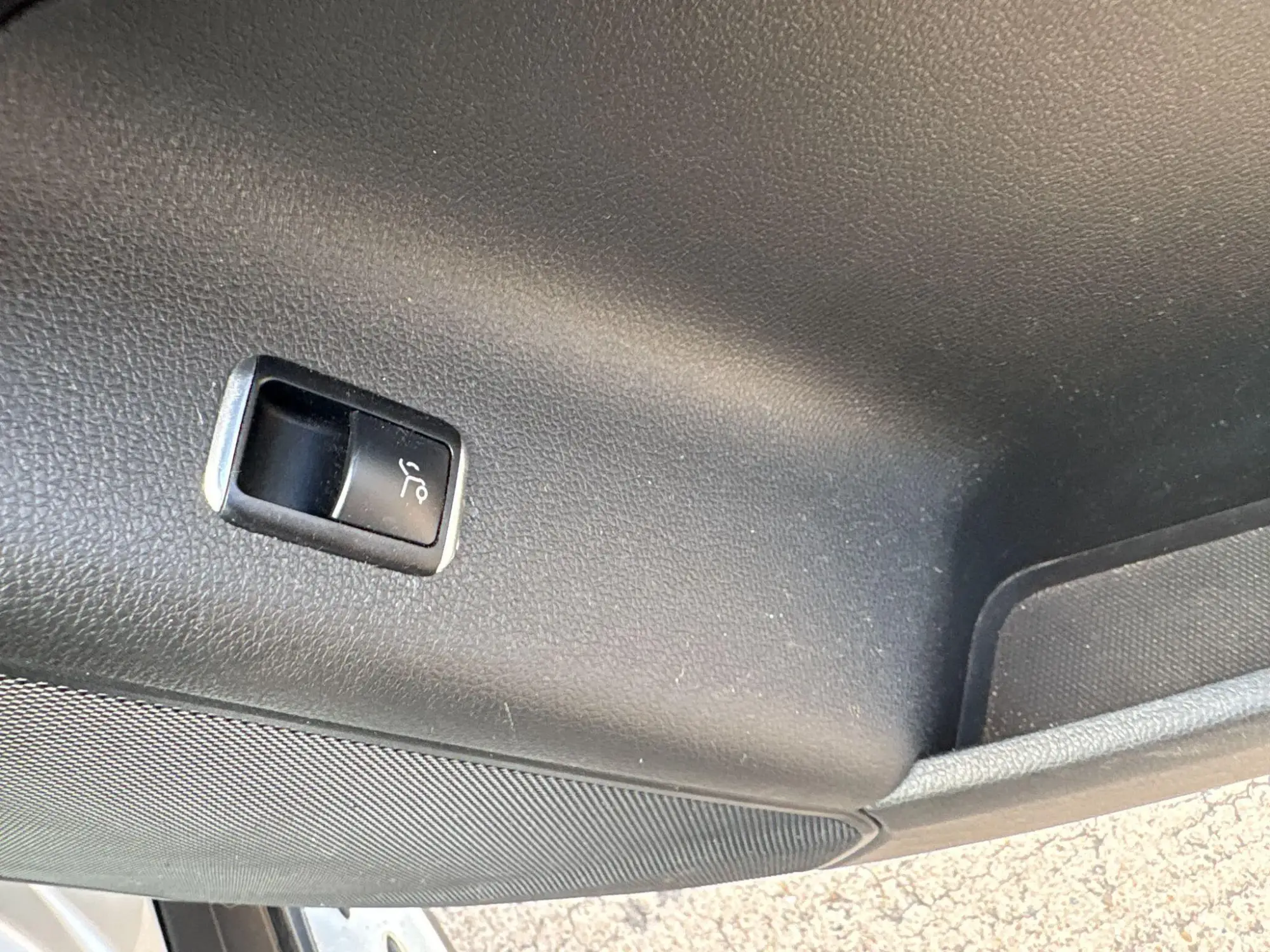 Mercedes-Benz GLE Image 14