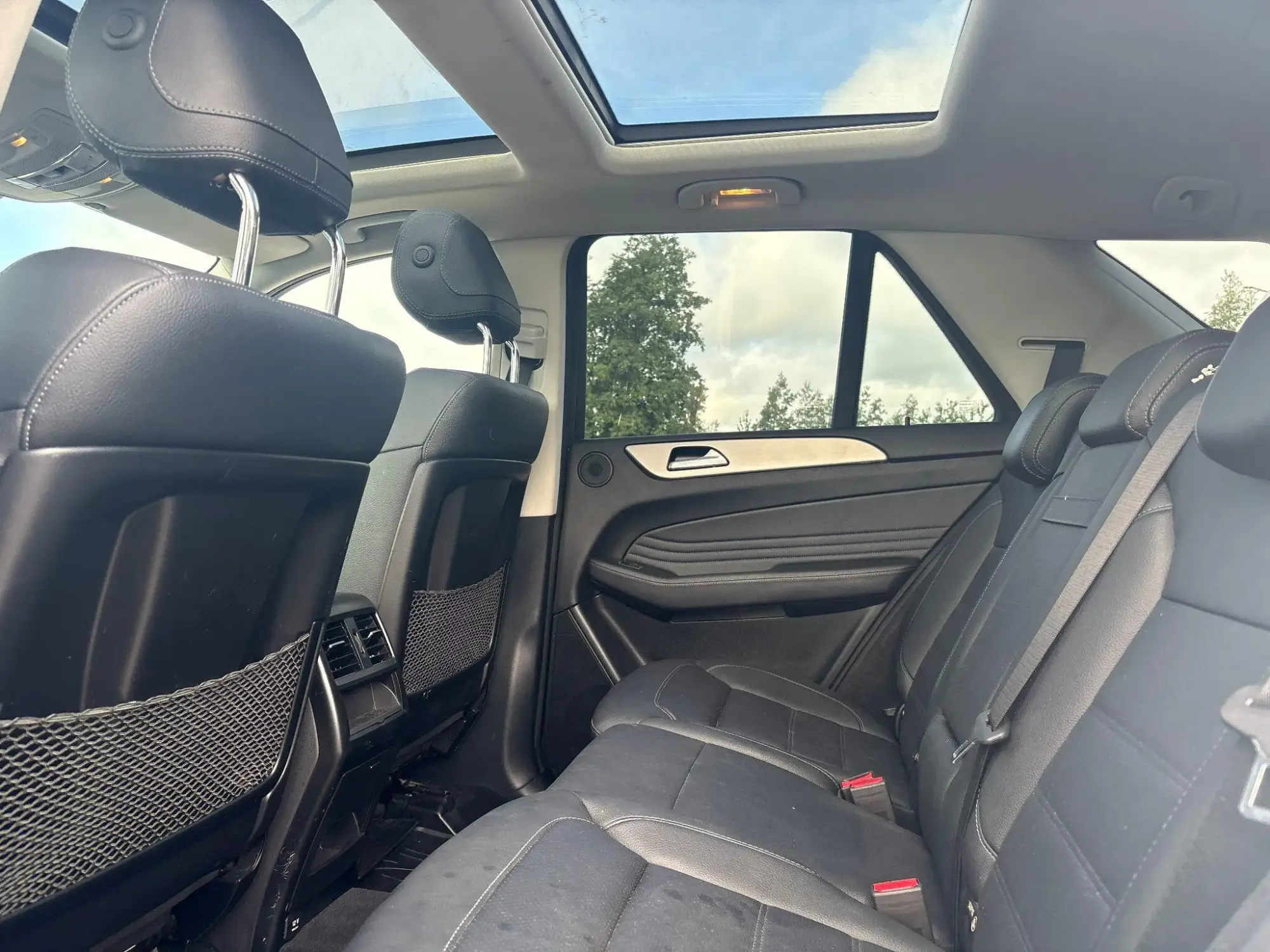 Mercedes-Benz GLE Image 18