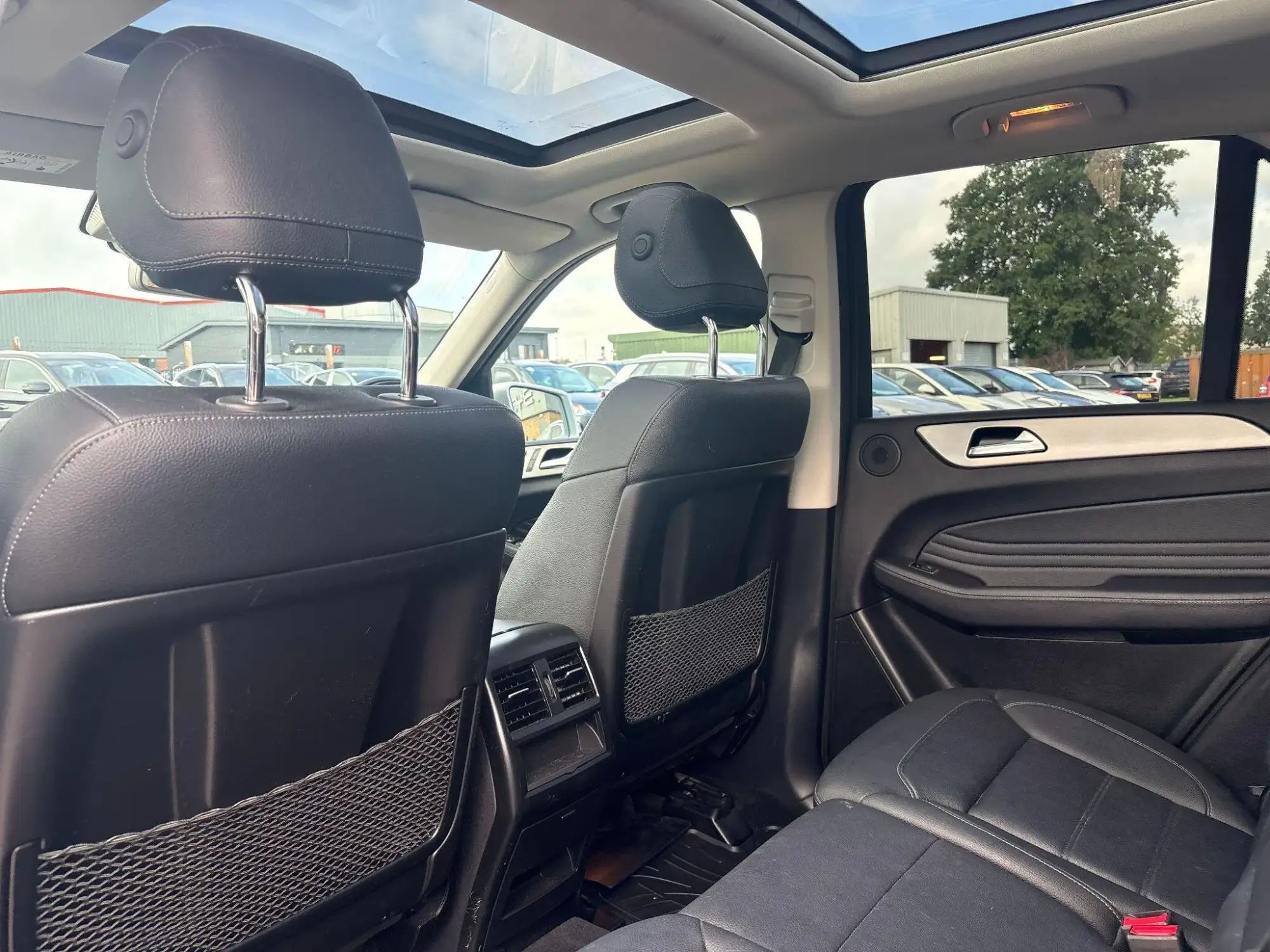 Mercedes-Benz GLE Image 19