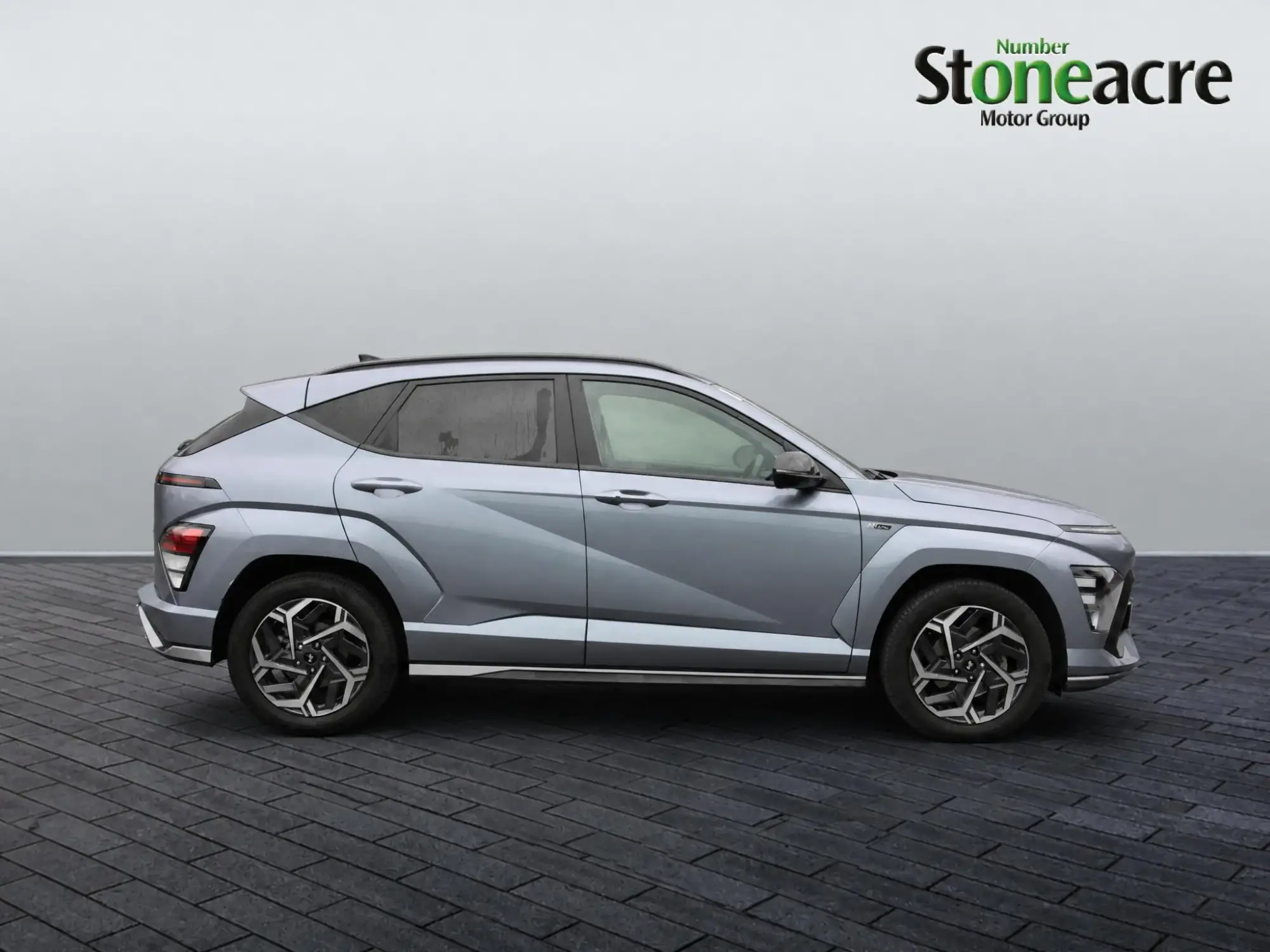 Hyundai KONA Image 2 Hyundai KONA Image 2