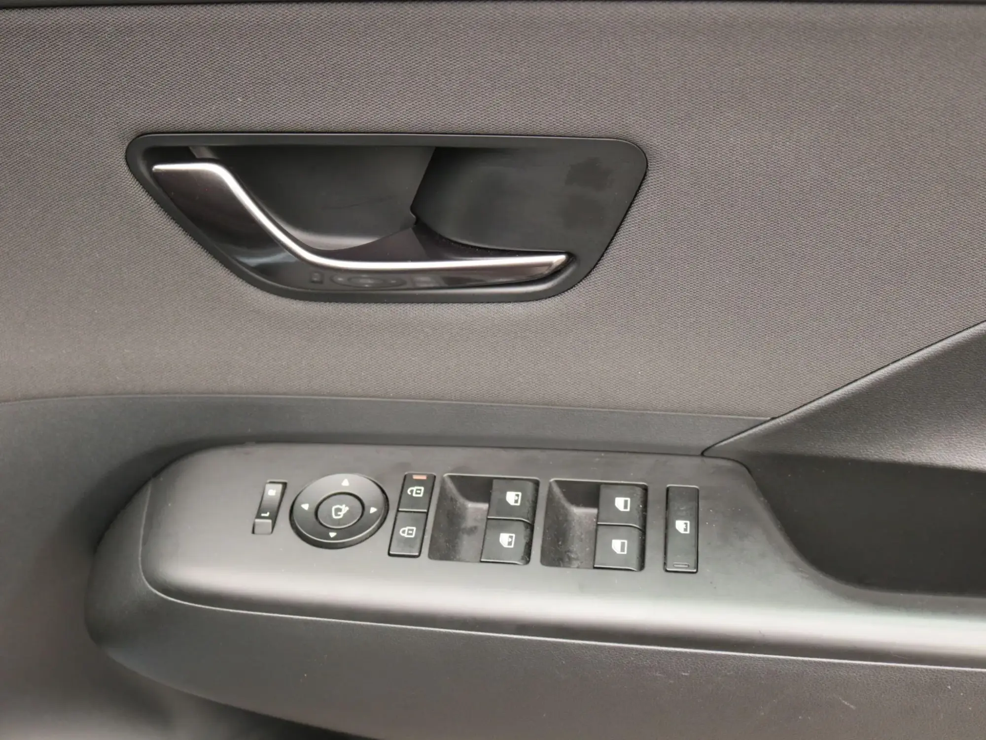 Hyundai KONA Image 33 Hyundai KONA Image 33