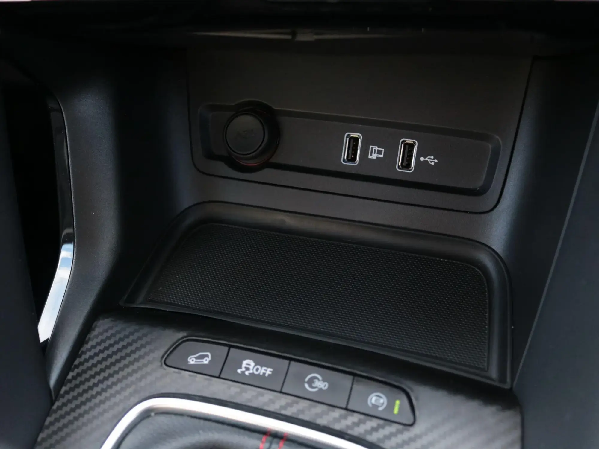 MG ZS Image 22