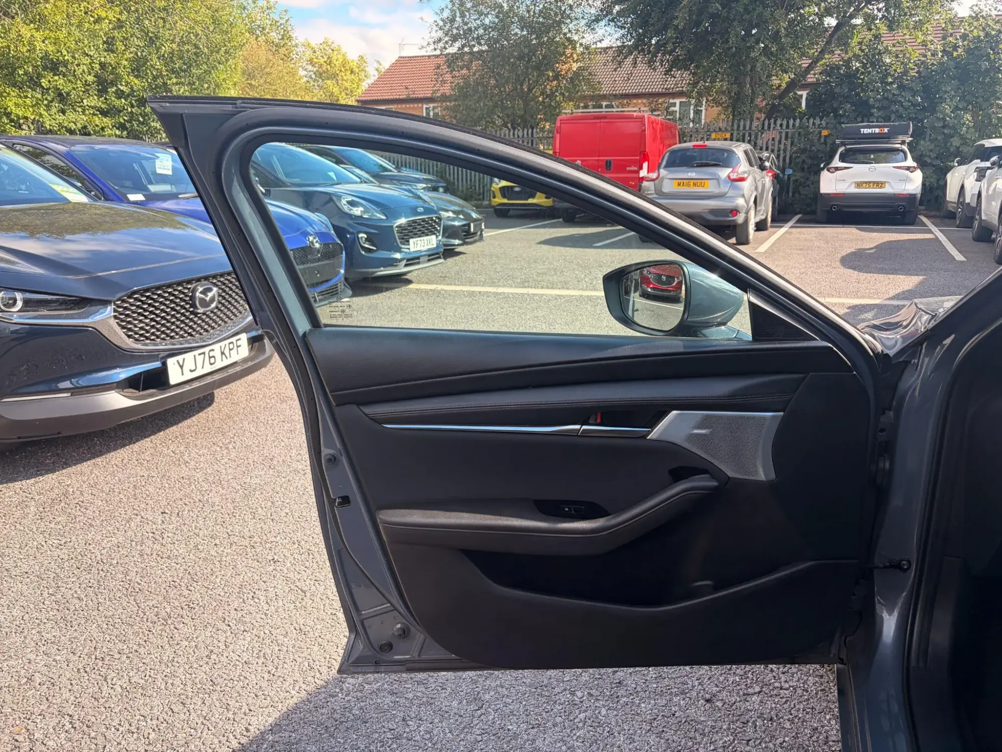 Mazda3 Image 25 Mazda3 Image 25
