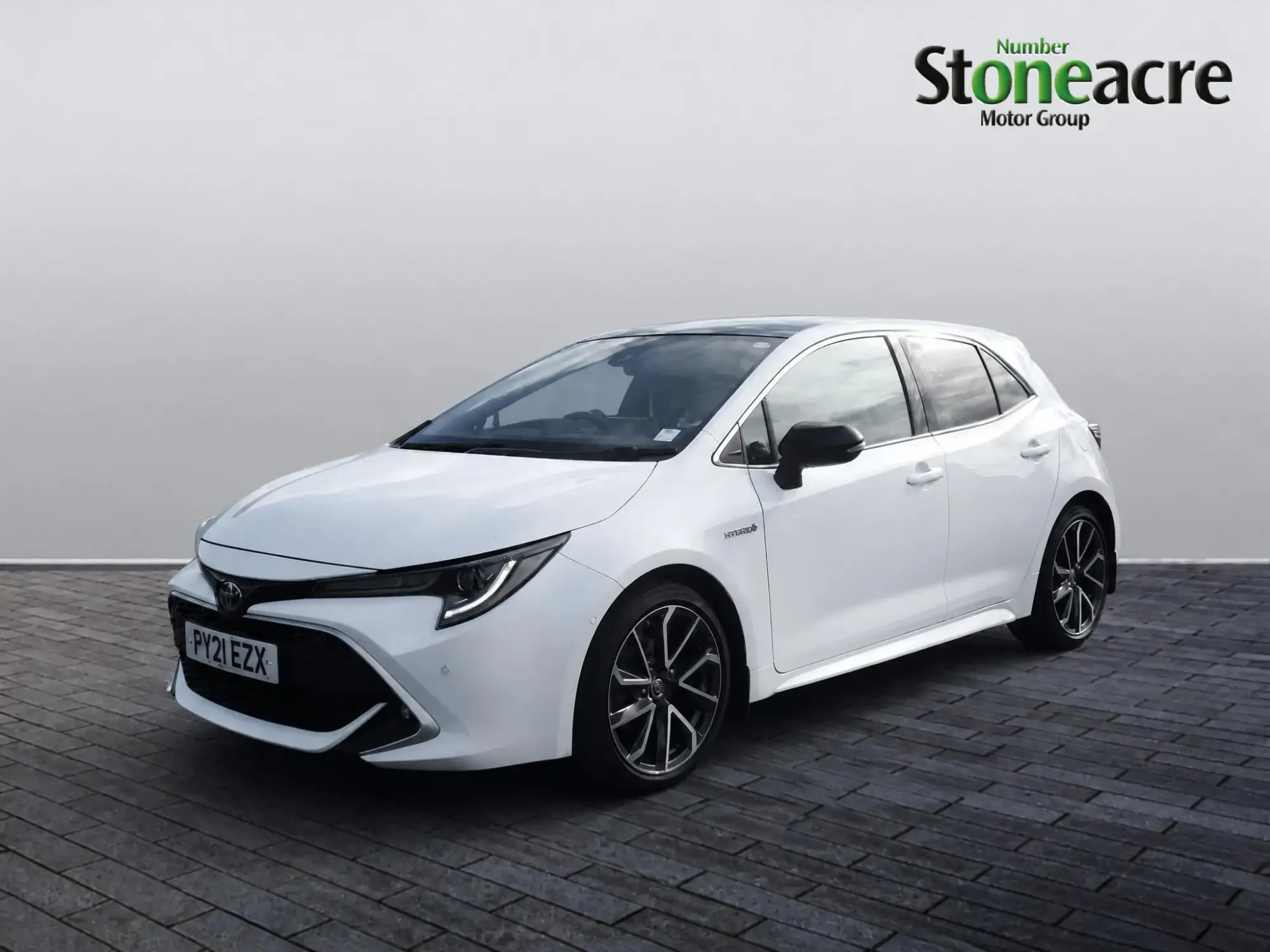 Toyota Corolla Hatchback 1.8 VVT-h GPF Excel Hatchback 5dr Petrol Hybrid CVT Euro 6 (s/s) (122 ps) PY21EZX Image 3