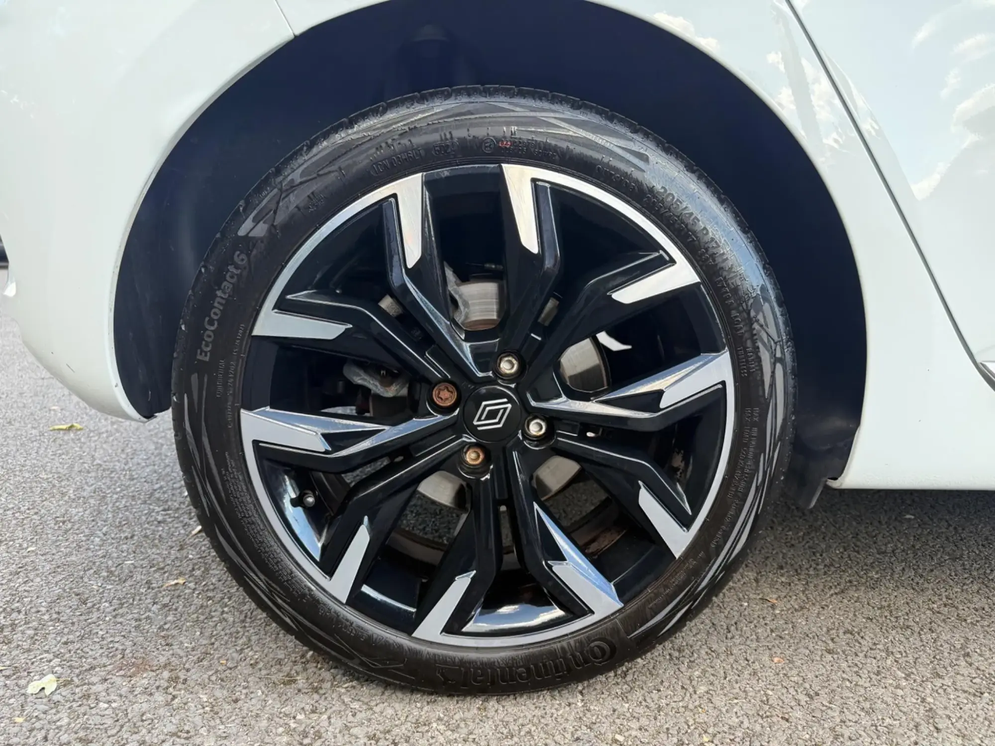 Renault Clio Image 10