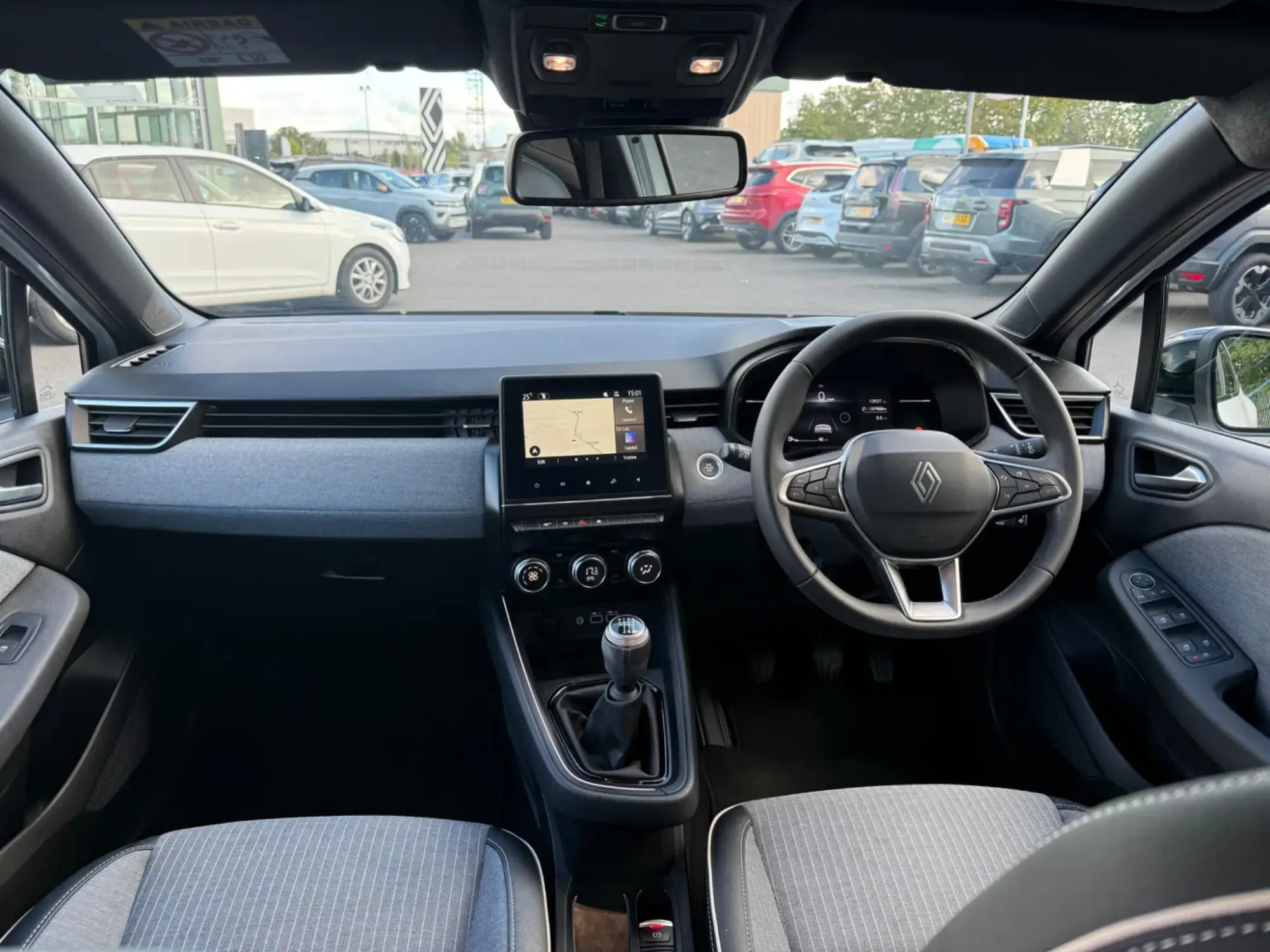 Renault Clio Image 16