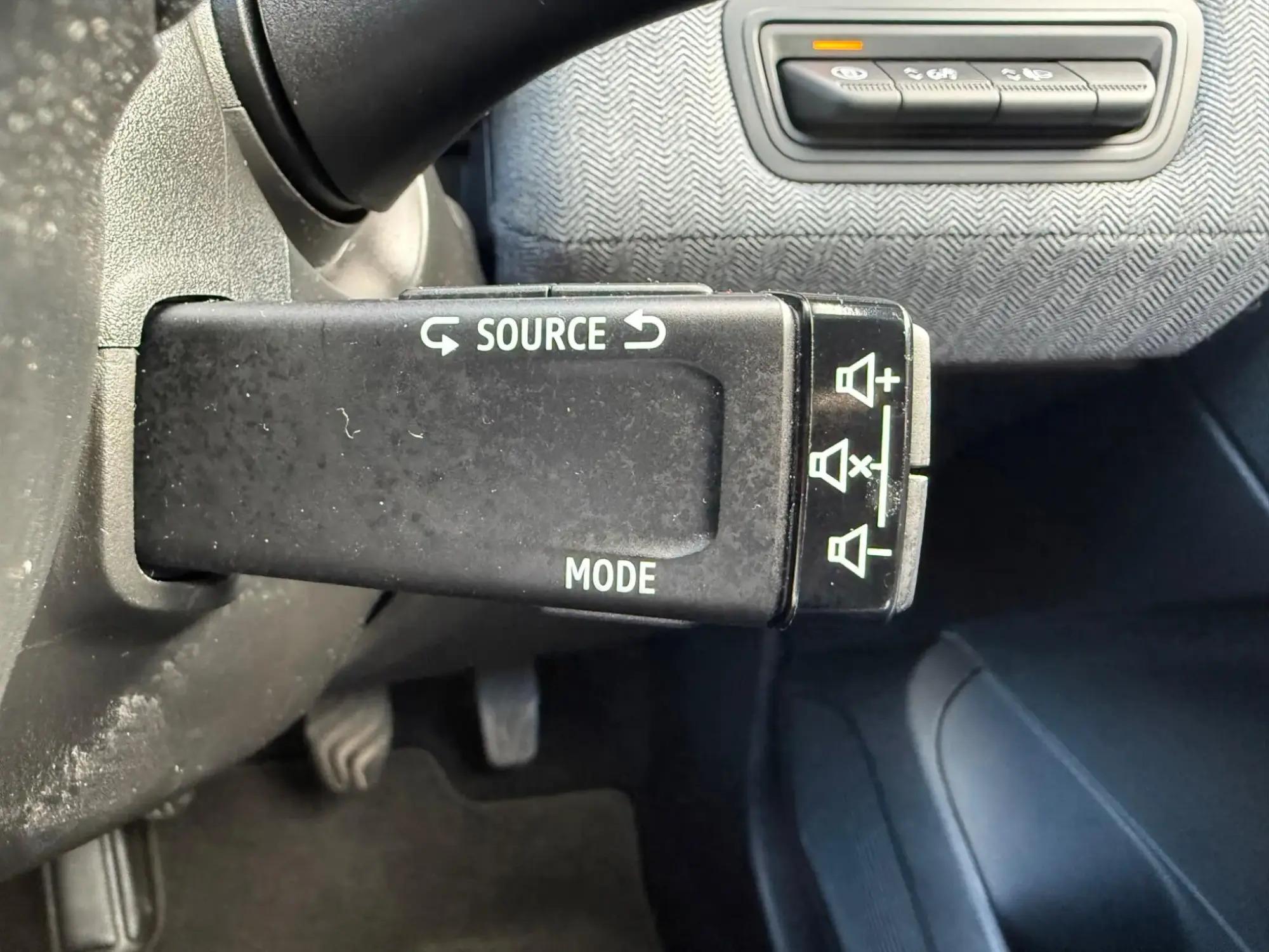 Renault Clio Image 31