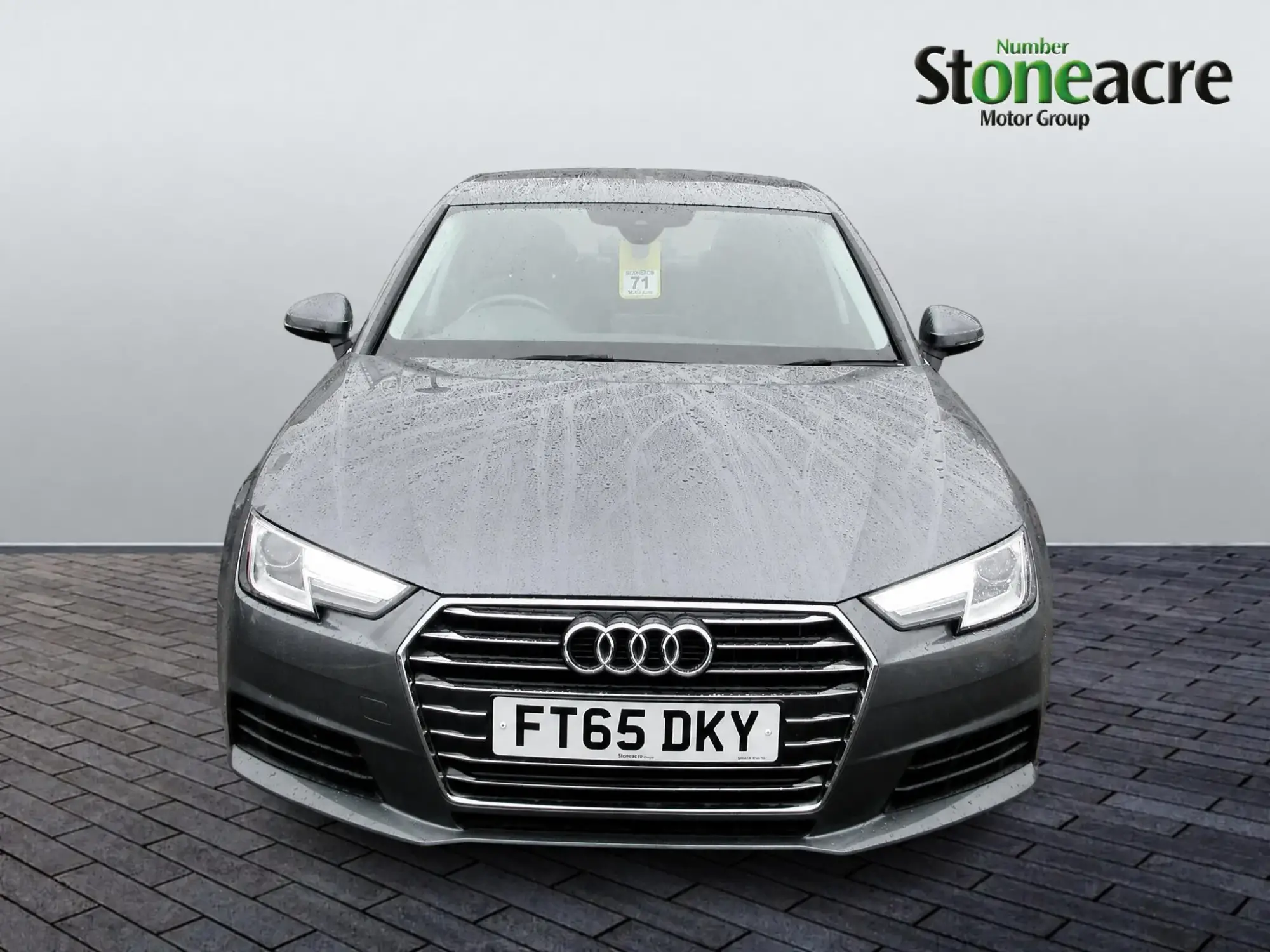 Audi A4 Saloon 2.0 TDI ultra SE S Tronic Euro 6 (s/s) 4dr FT65DKY Image 2 Audi A4 Saloon 2.0 TDI ultra SE S Tronic Euro 6 (s/s) 4dr FT65DKY Image 2
