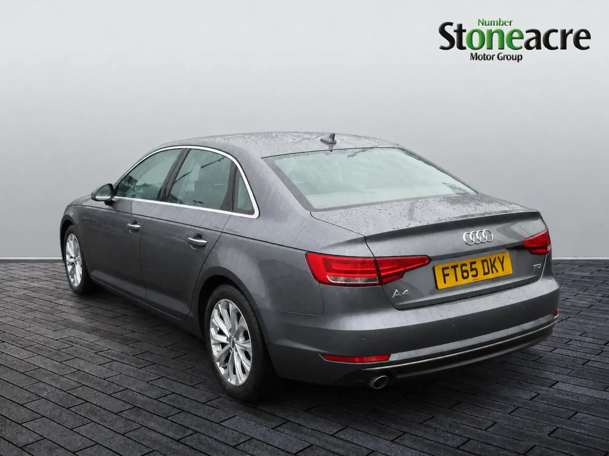 Audi A4 Saloon Image 4 Audi A4 Saloon Image 4